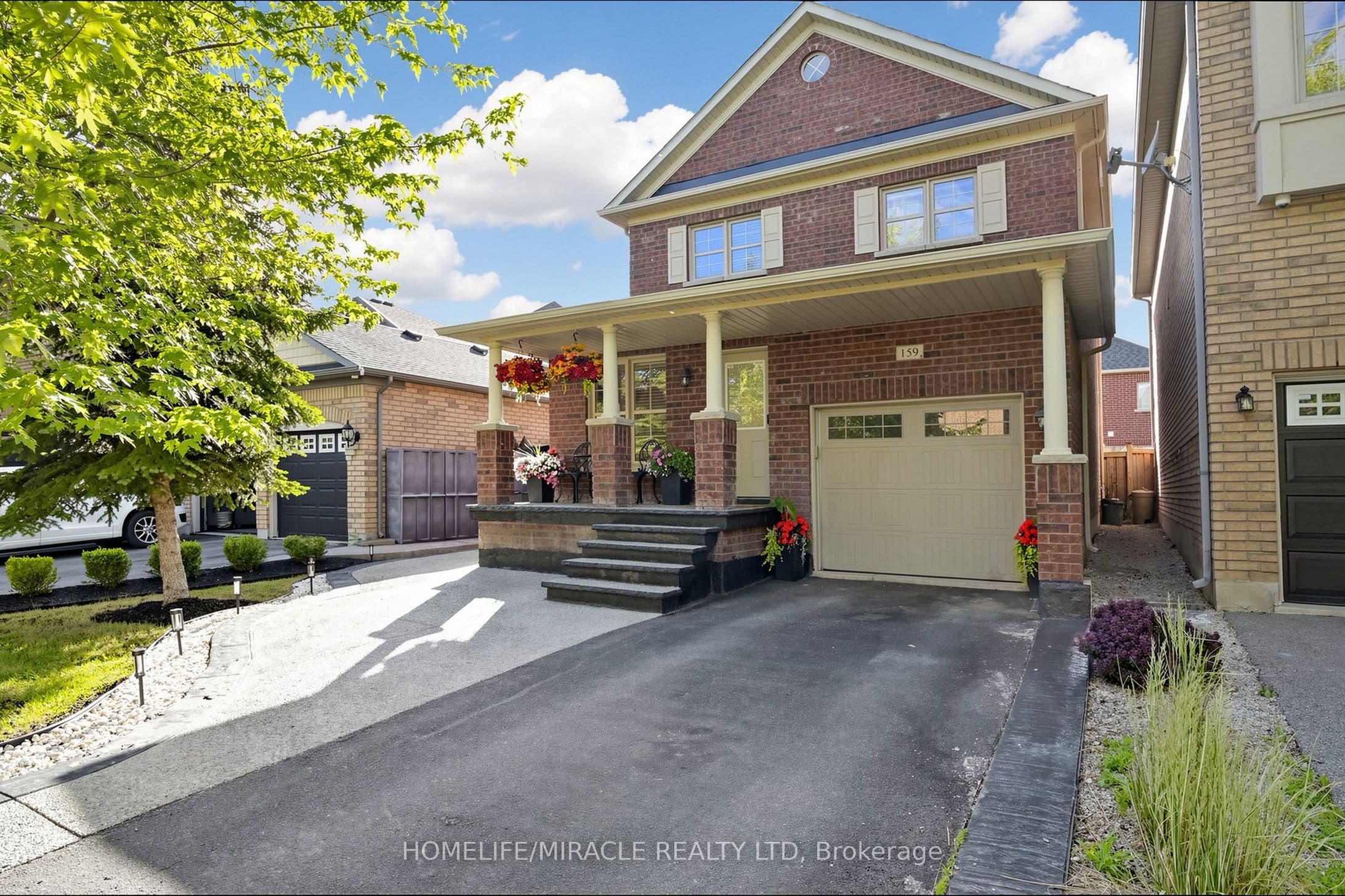 159 Weston Drive — photograph 3
