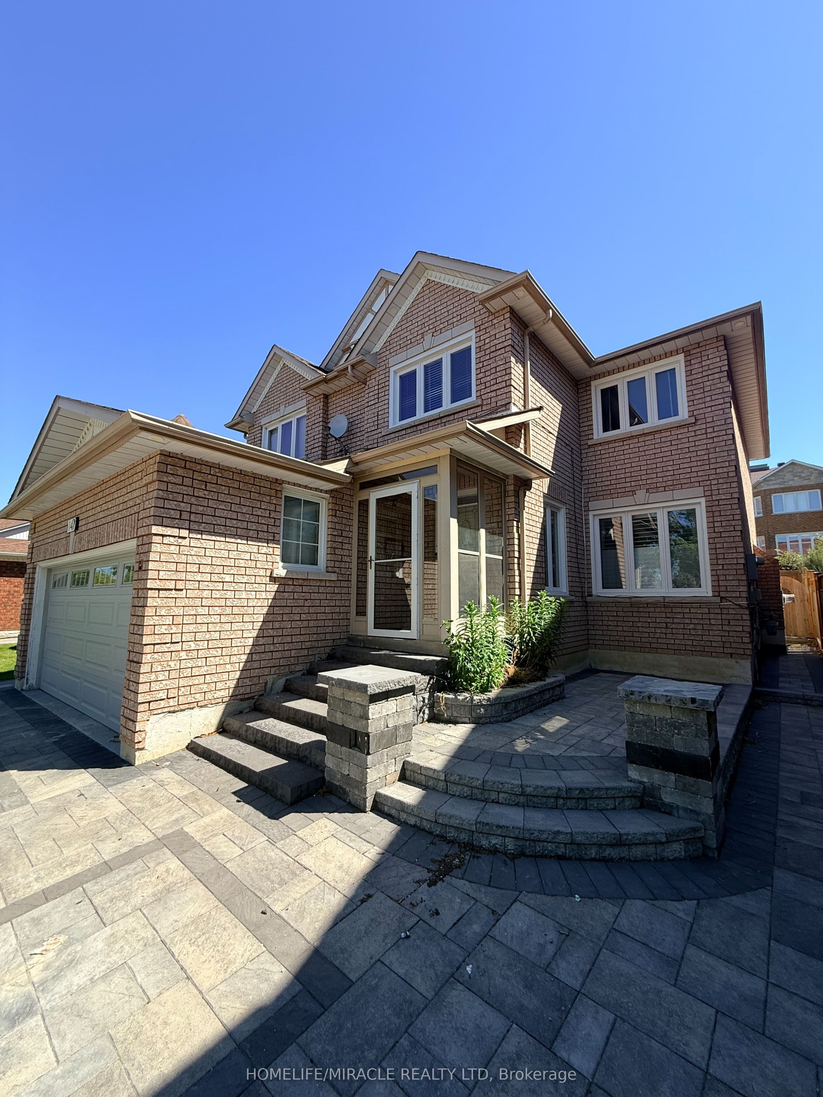 147 Elizabeth Street — photograph 2