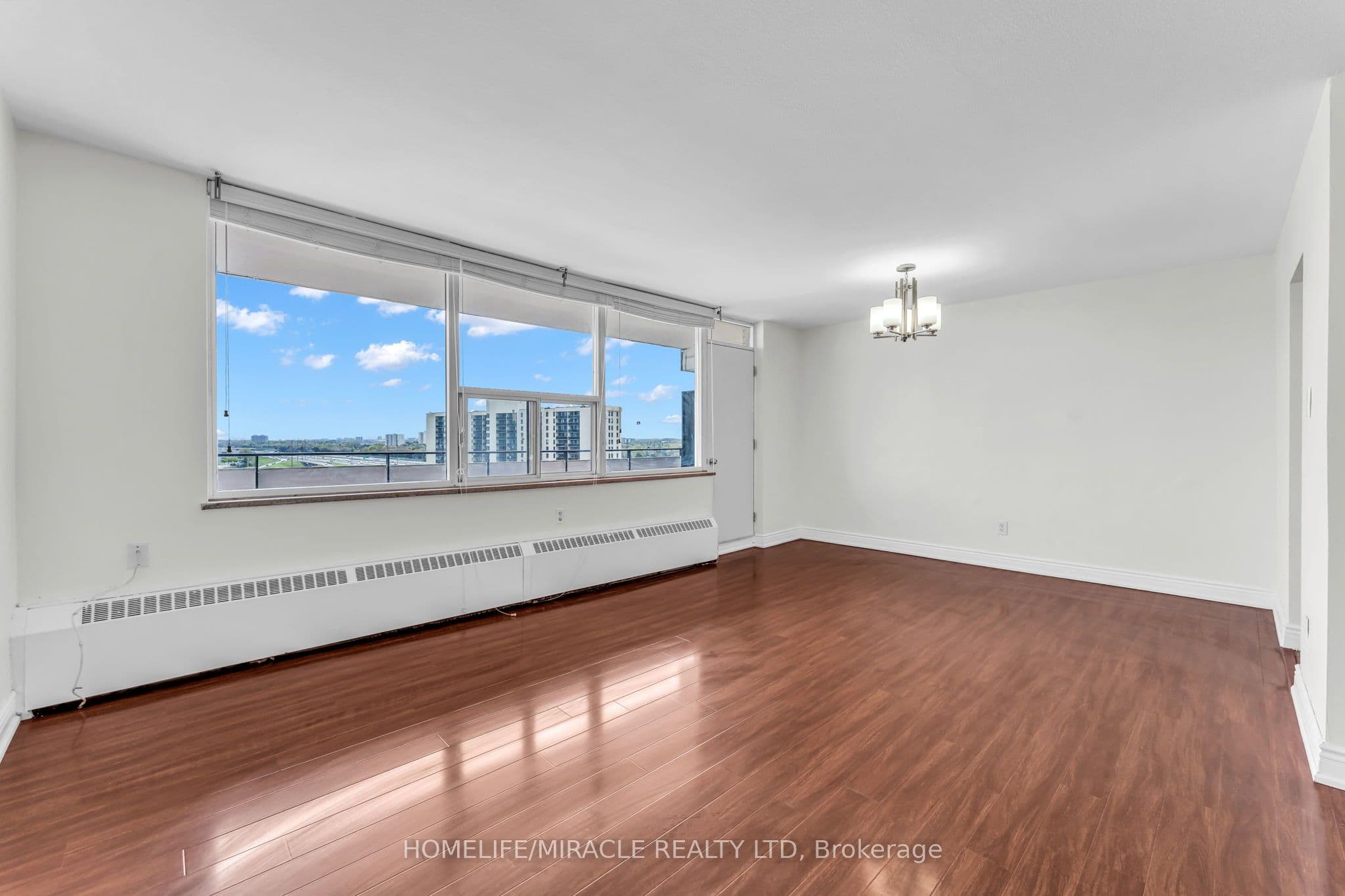 20 Forest Manor Road #1611 — photograph 5