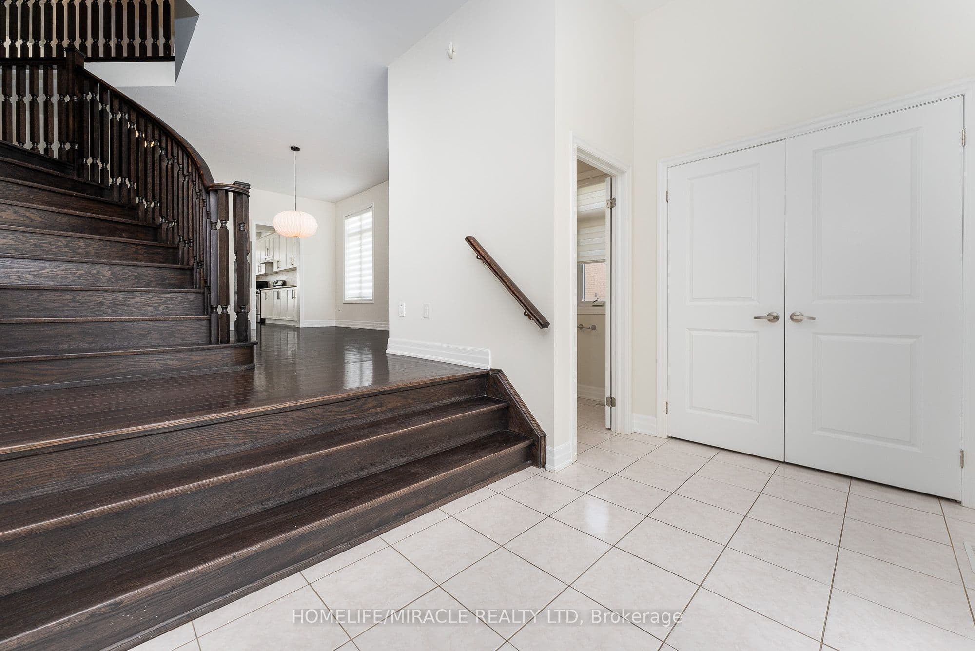 7 Nicort Road — photograph 4
