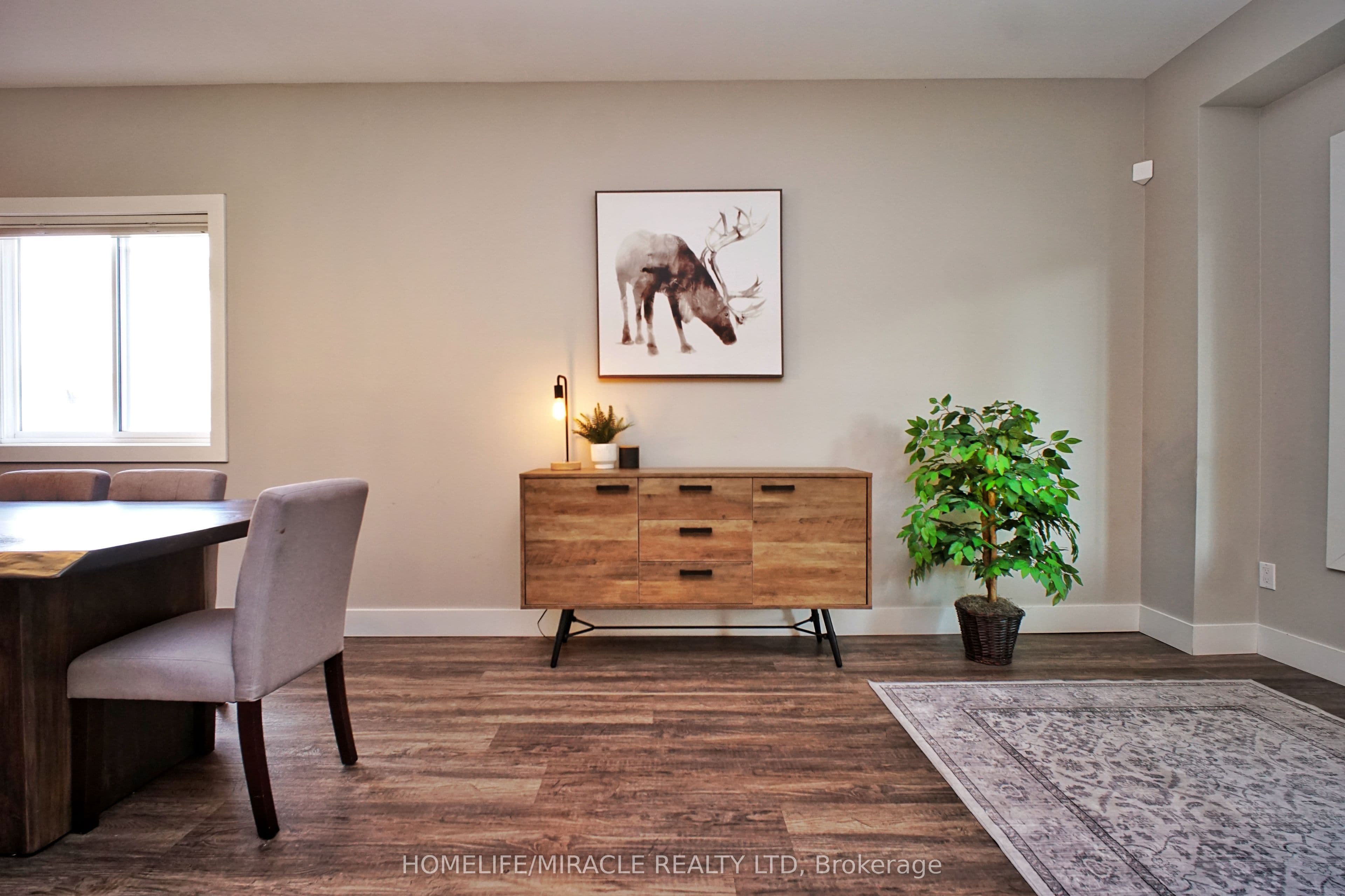 40 Mccormick Drive — photograph 4