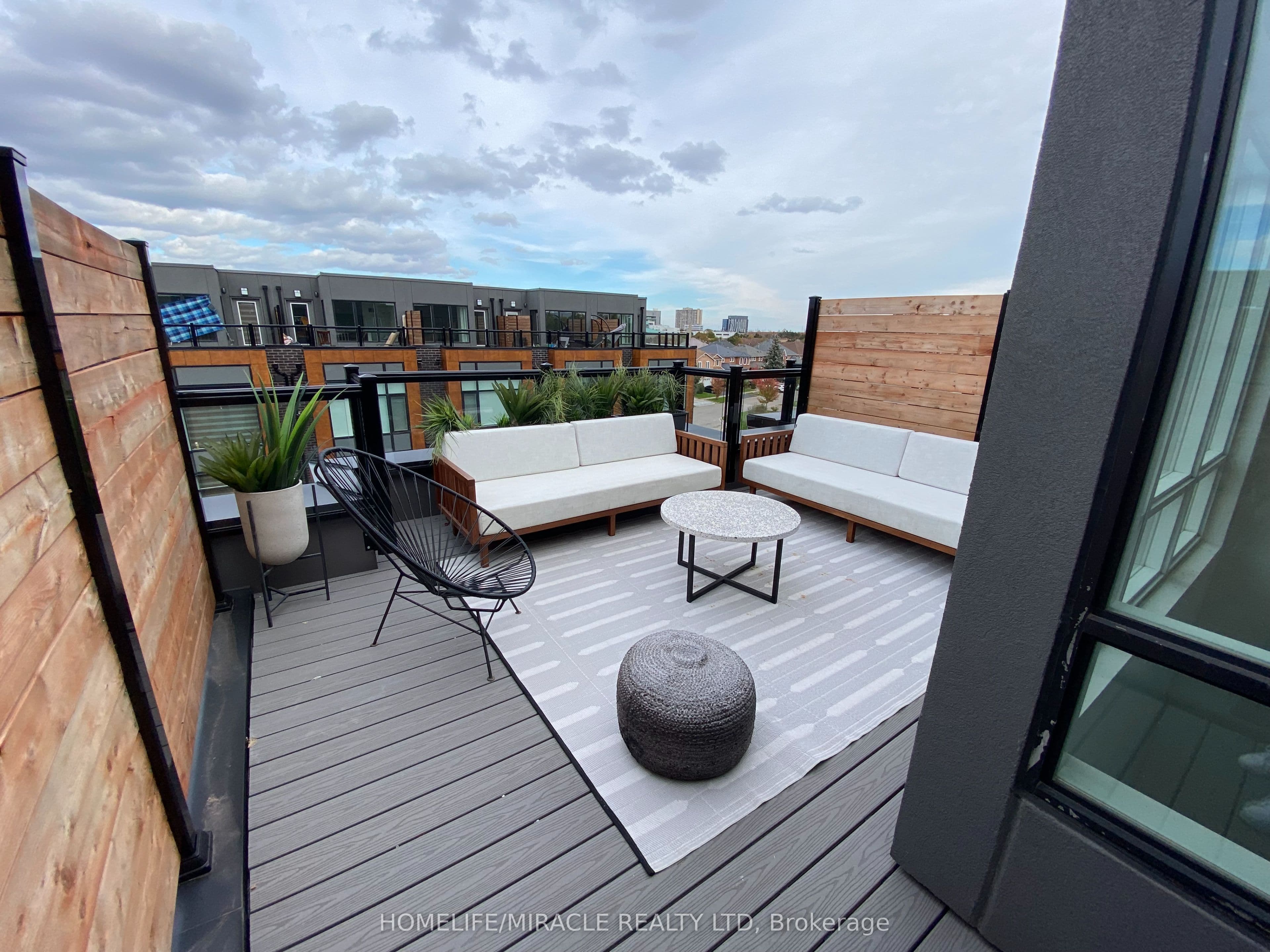200 Malta Avenue #98 — photograph 4