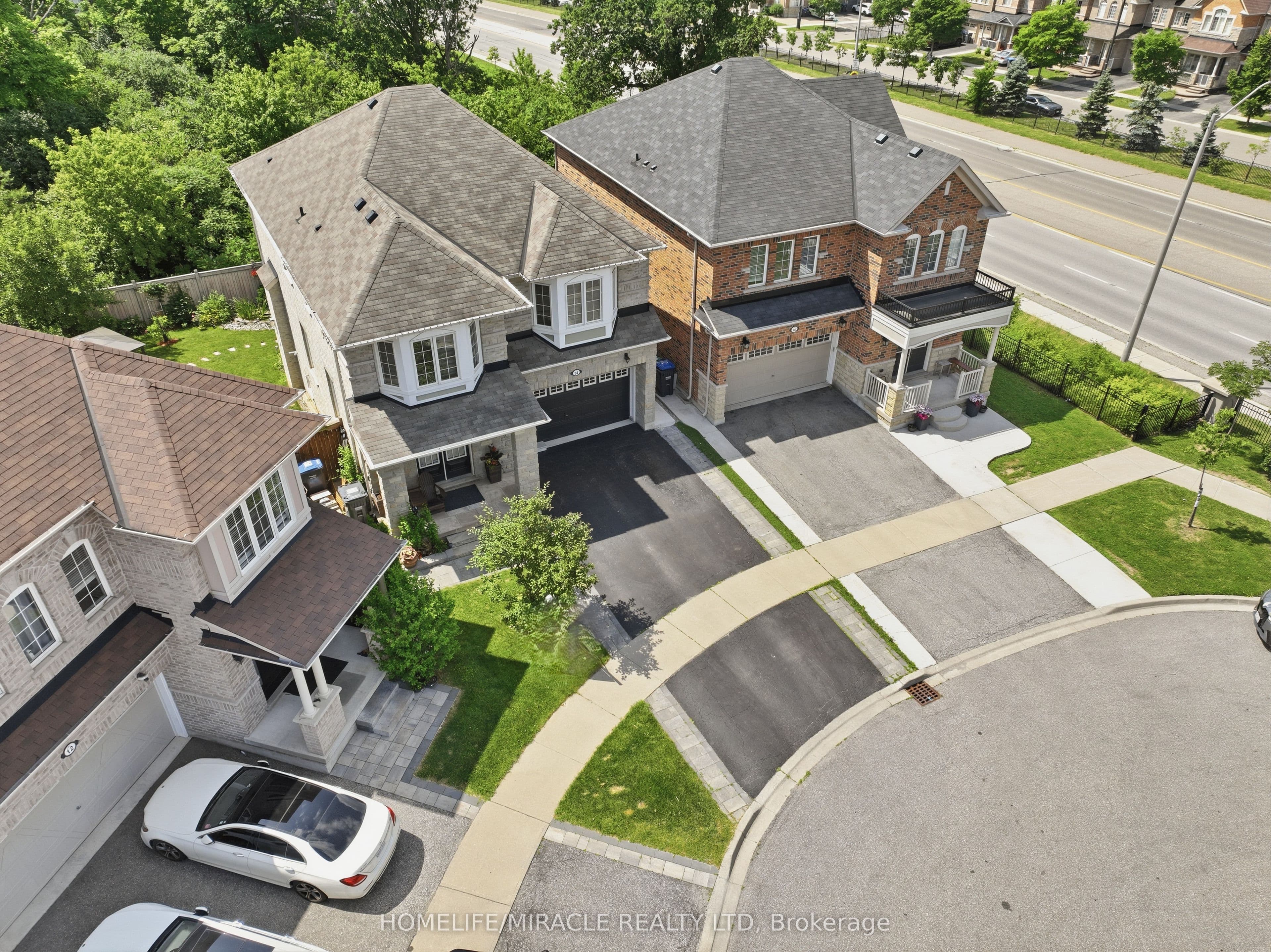 14 Adeline Court — photograph 4