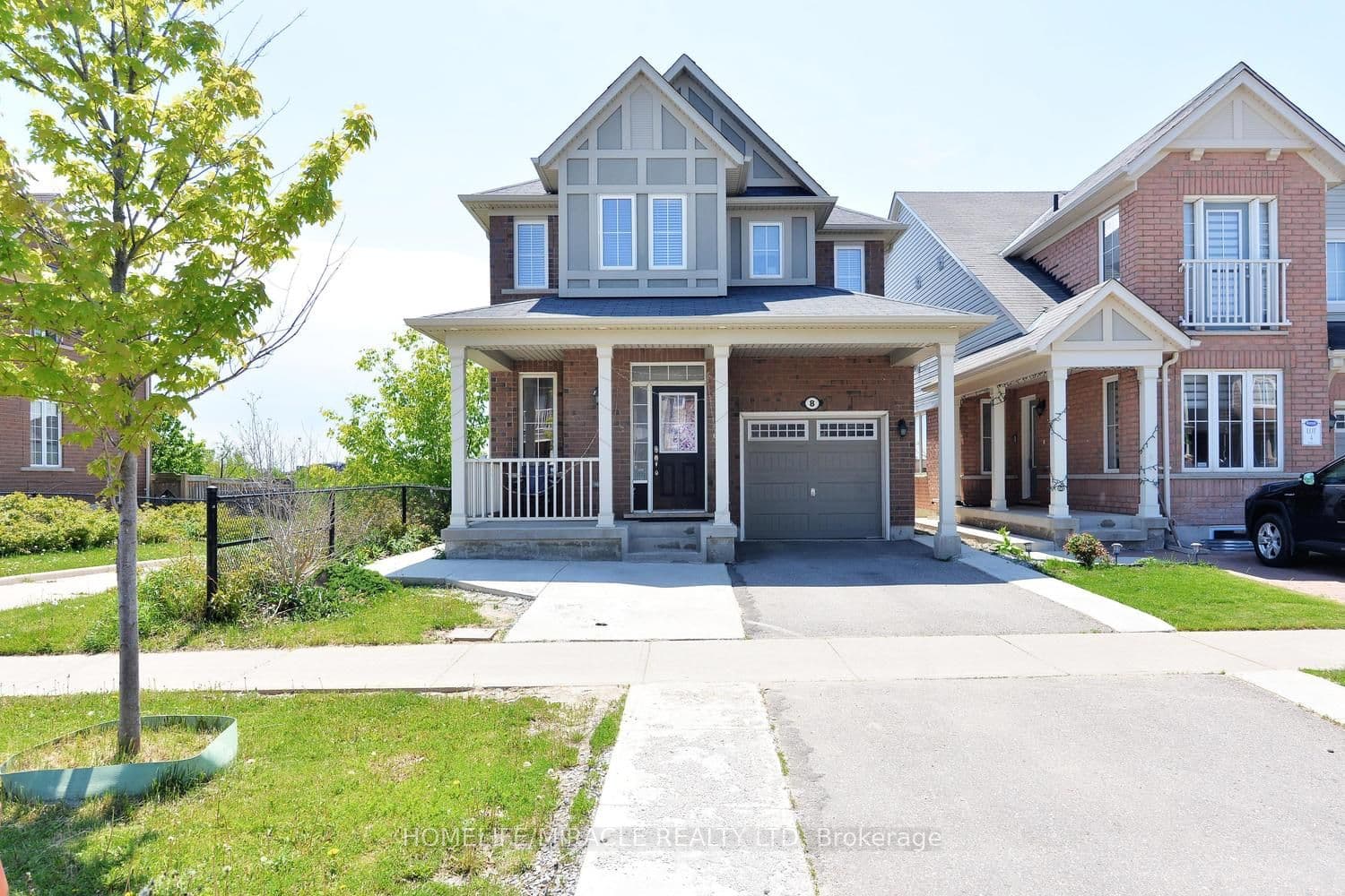 8 Robert Parkinson Drive — featured photograph