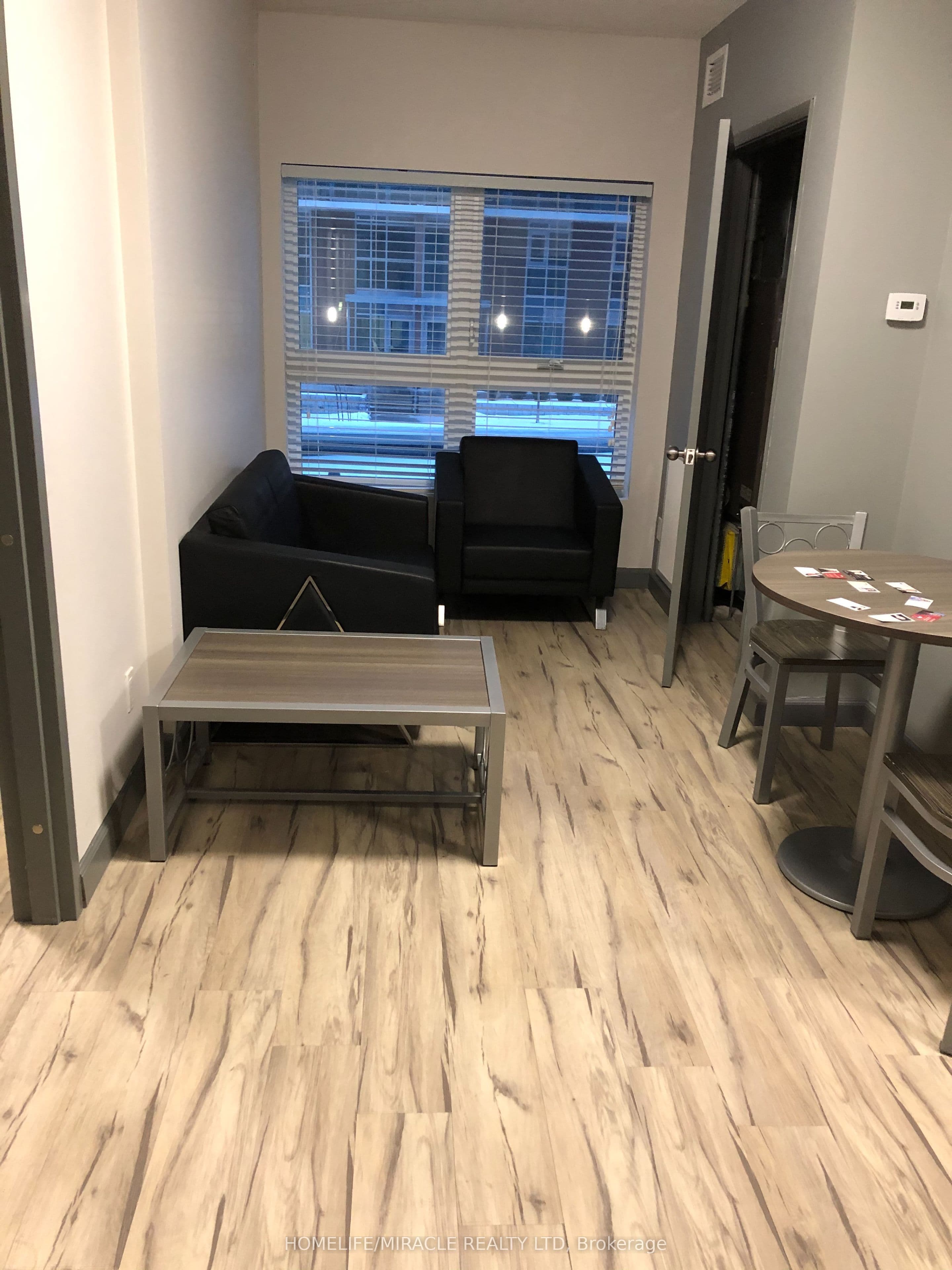 258B Sunview Street #225 — photograph 4