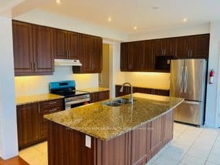 91 Antibes Drive #Upper — photograph 2