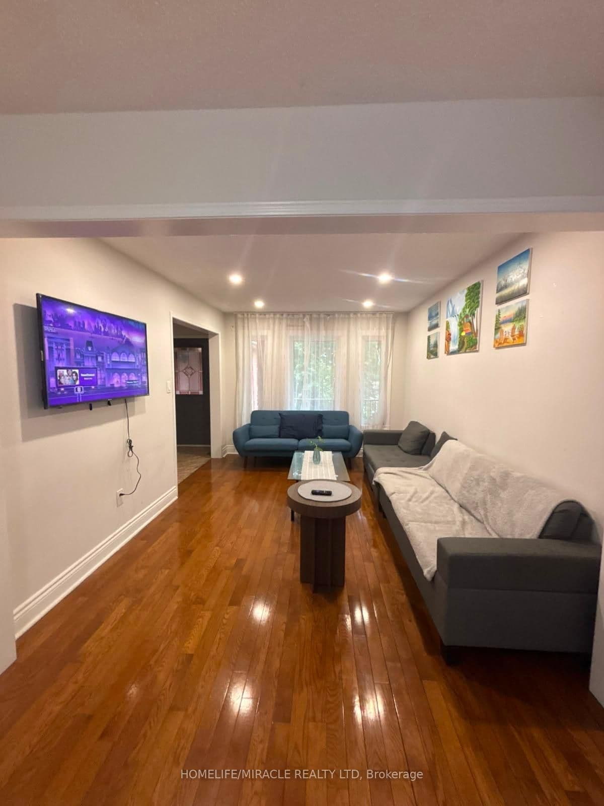 42 Lockwood Road #Upper — photograph 2