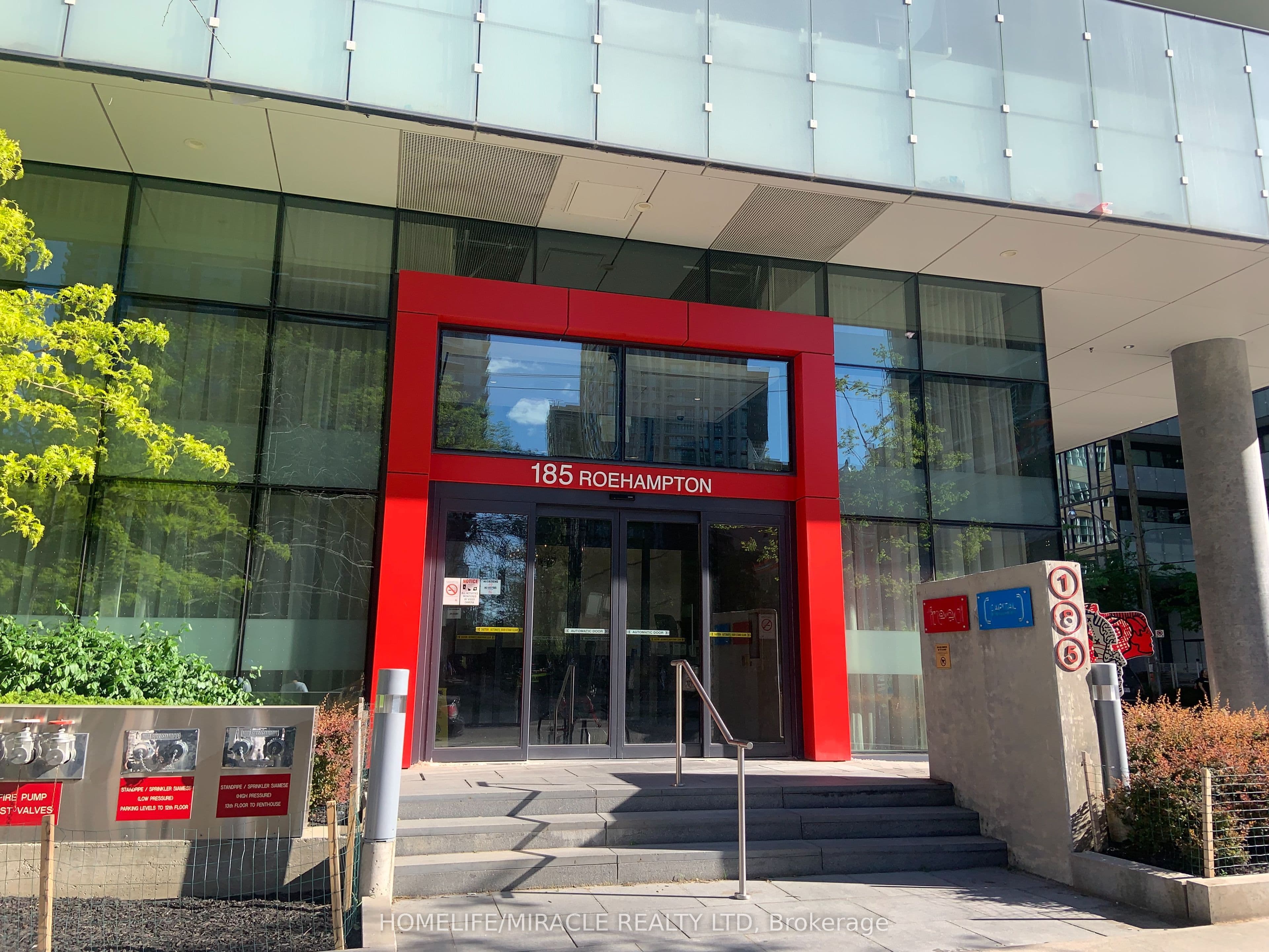 185 Roehampton Avenue #2105 — featured photograph