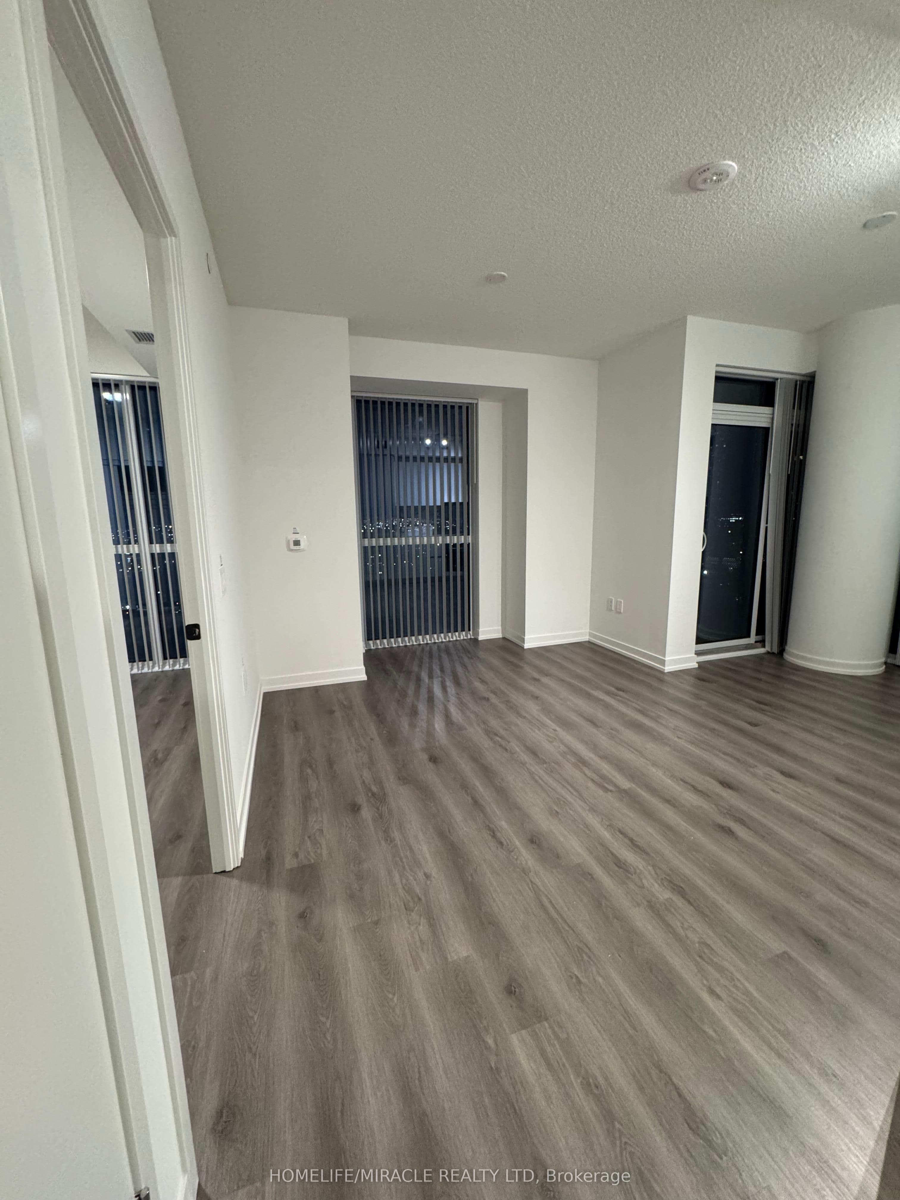 225 Commerce Street #2012 — photograph 5