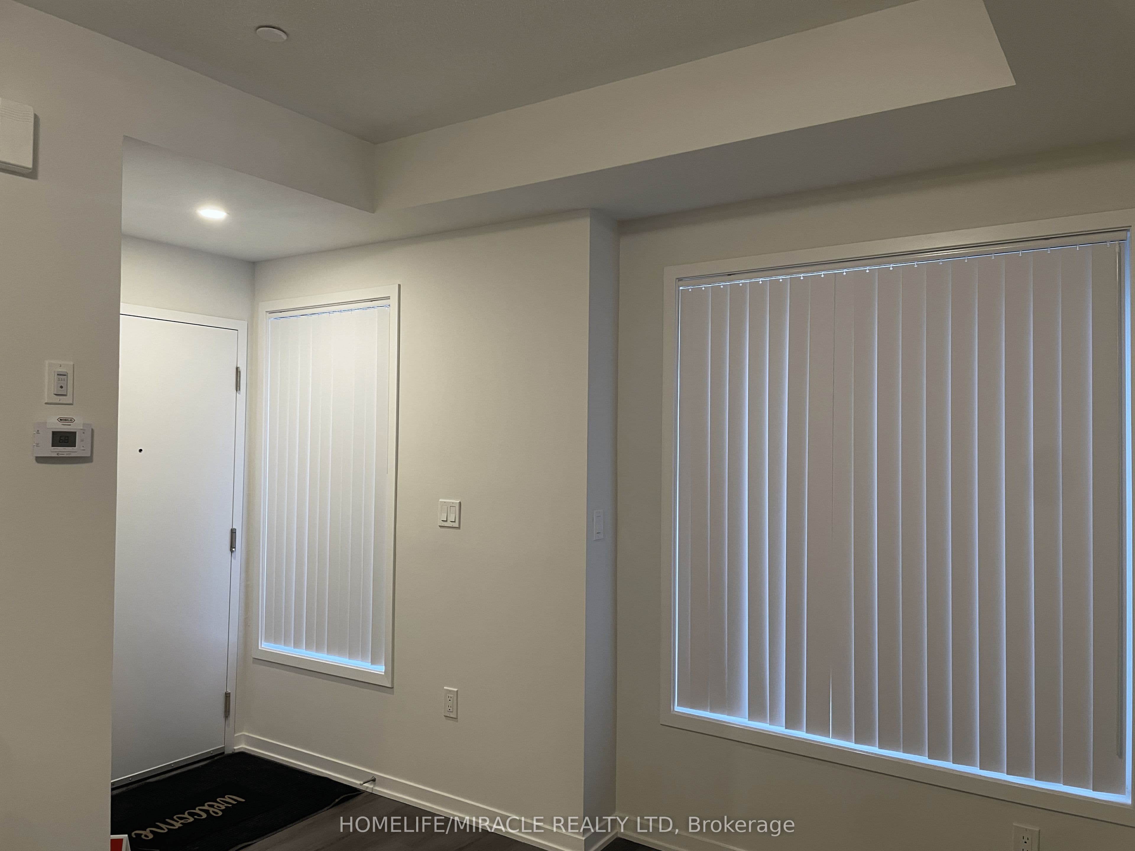 141 Honeycrisp Crescent #189 — photograph 4