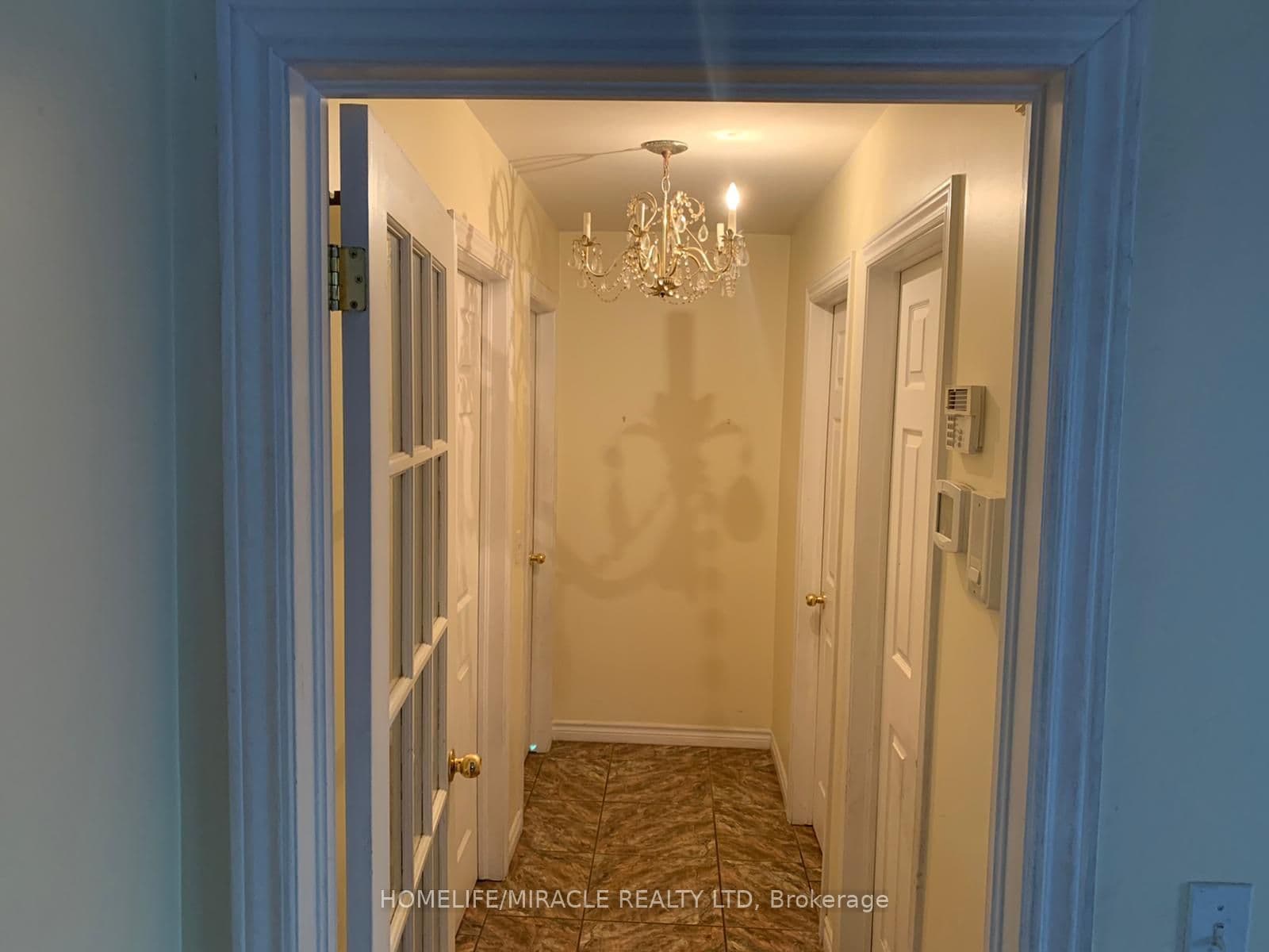 2392 Askin Avenue — featured photograph