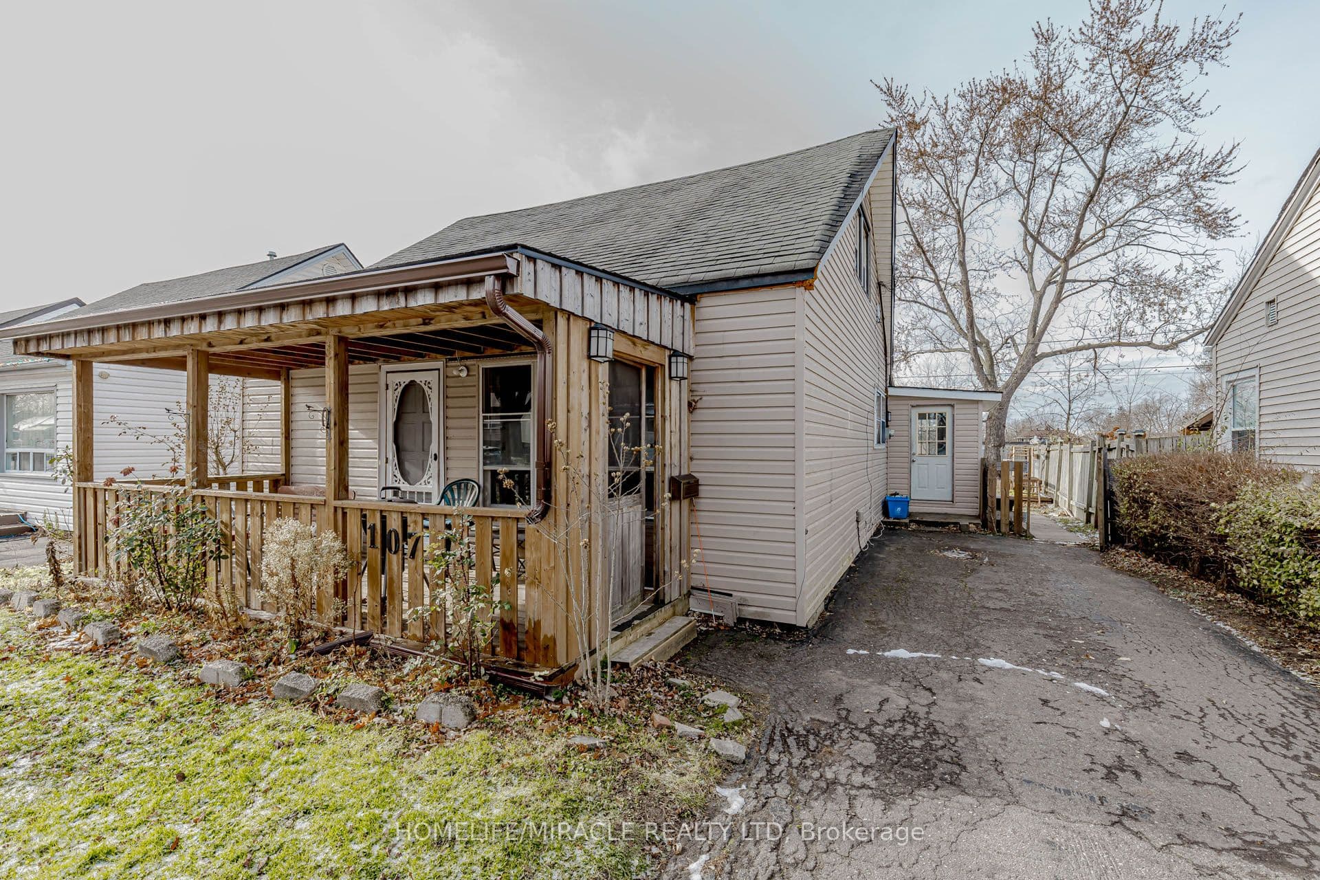 107 Dover Road — photograph 3