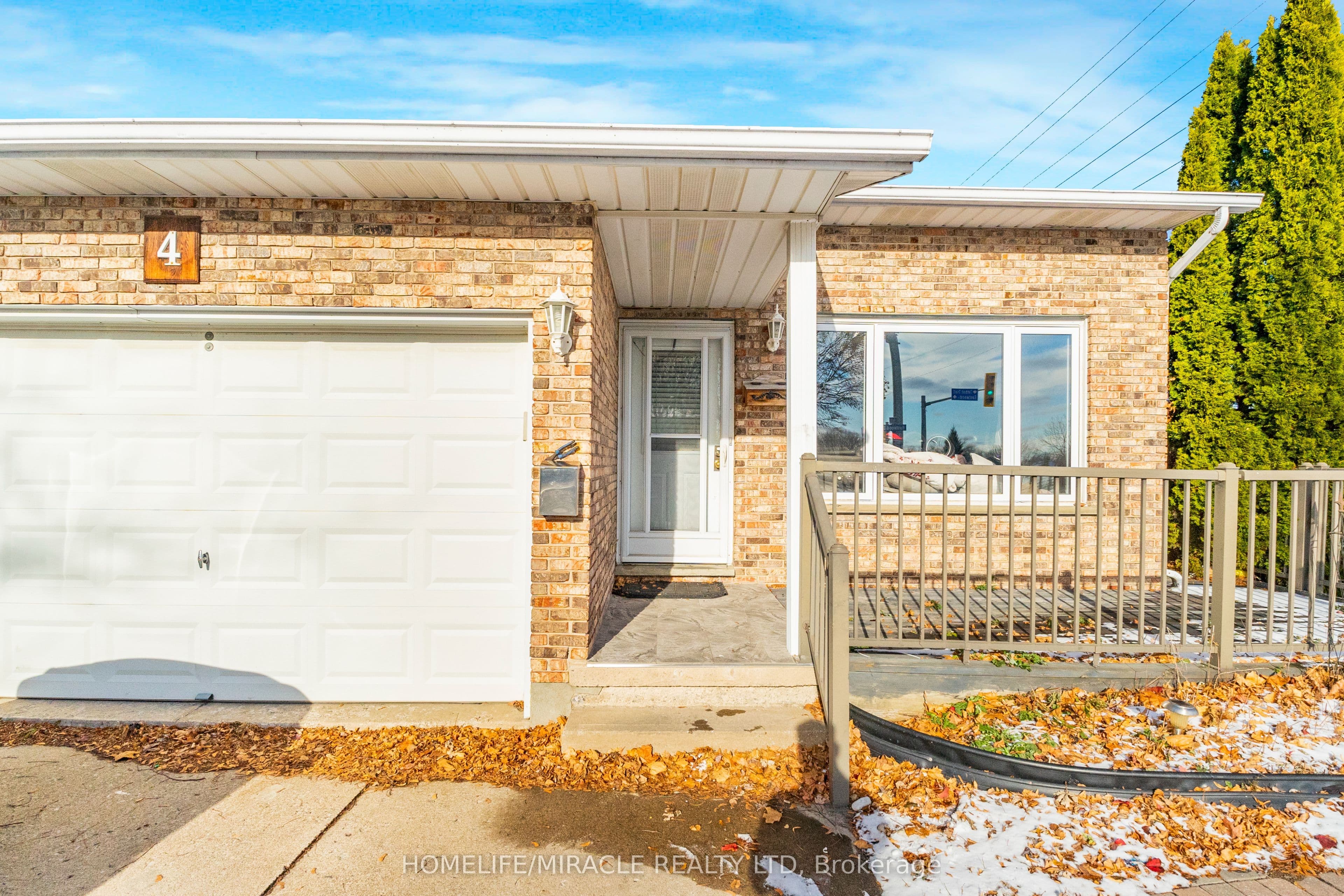 4 Eastwood Drive — photograph 3