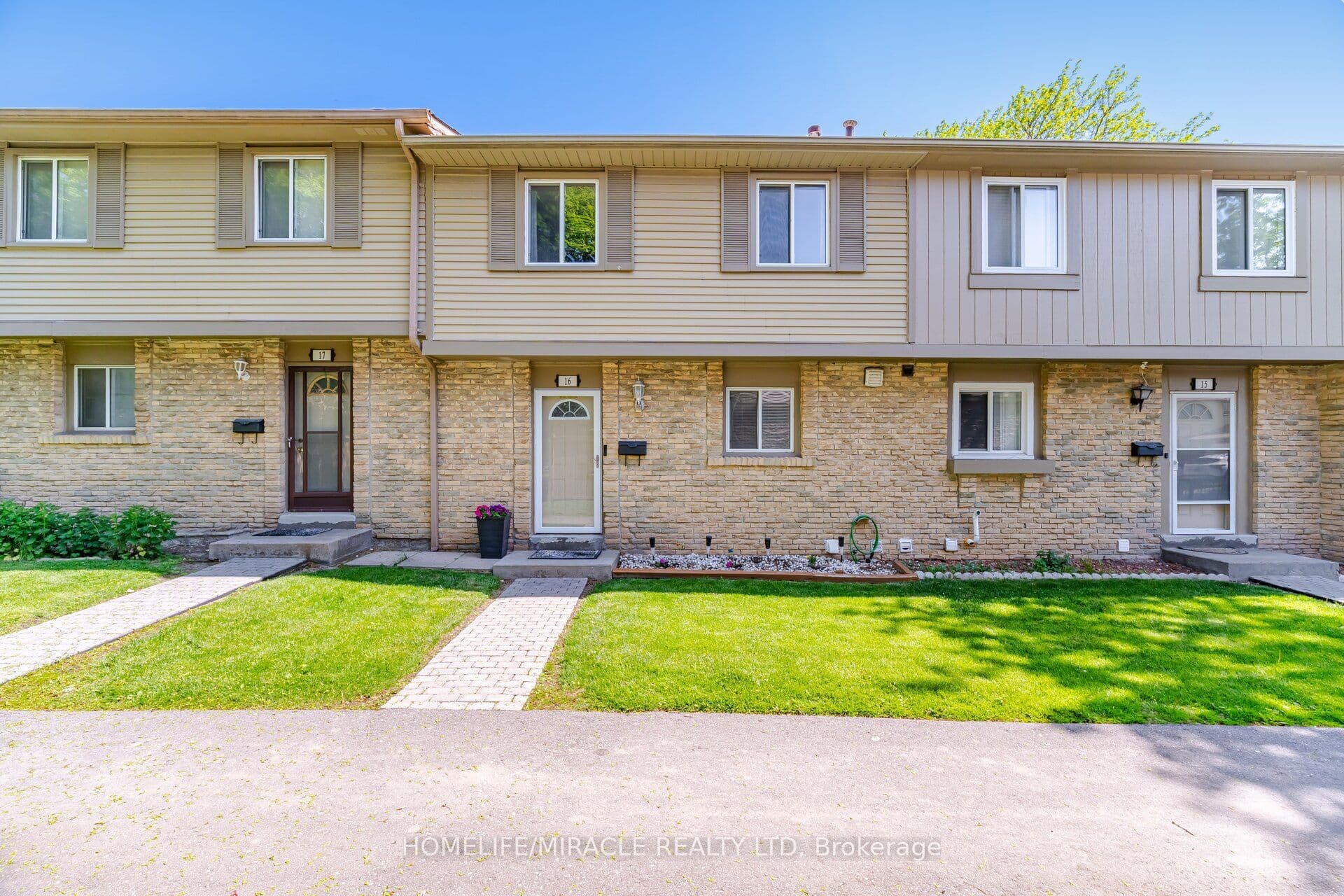 57 Hansen Road #16 — photograph 2
