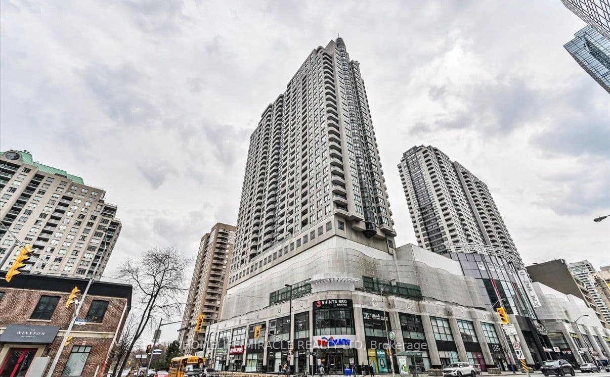 33 Empress Avenue #603 — featured photograph