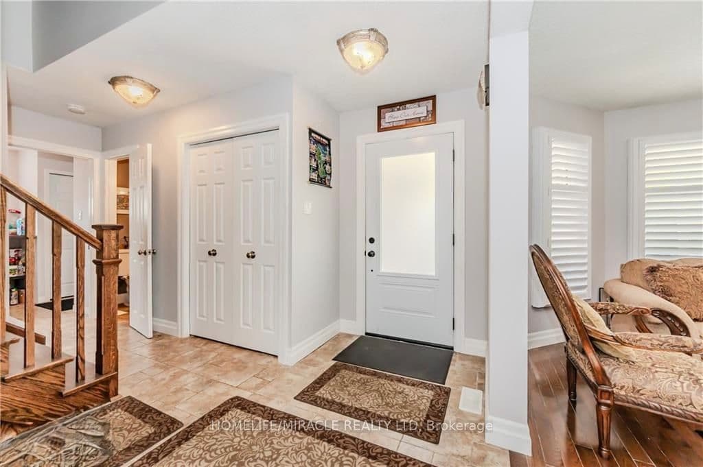 132 Trussler Road — photograph 5