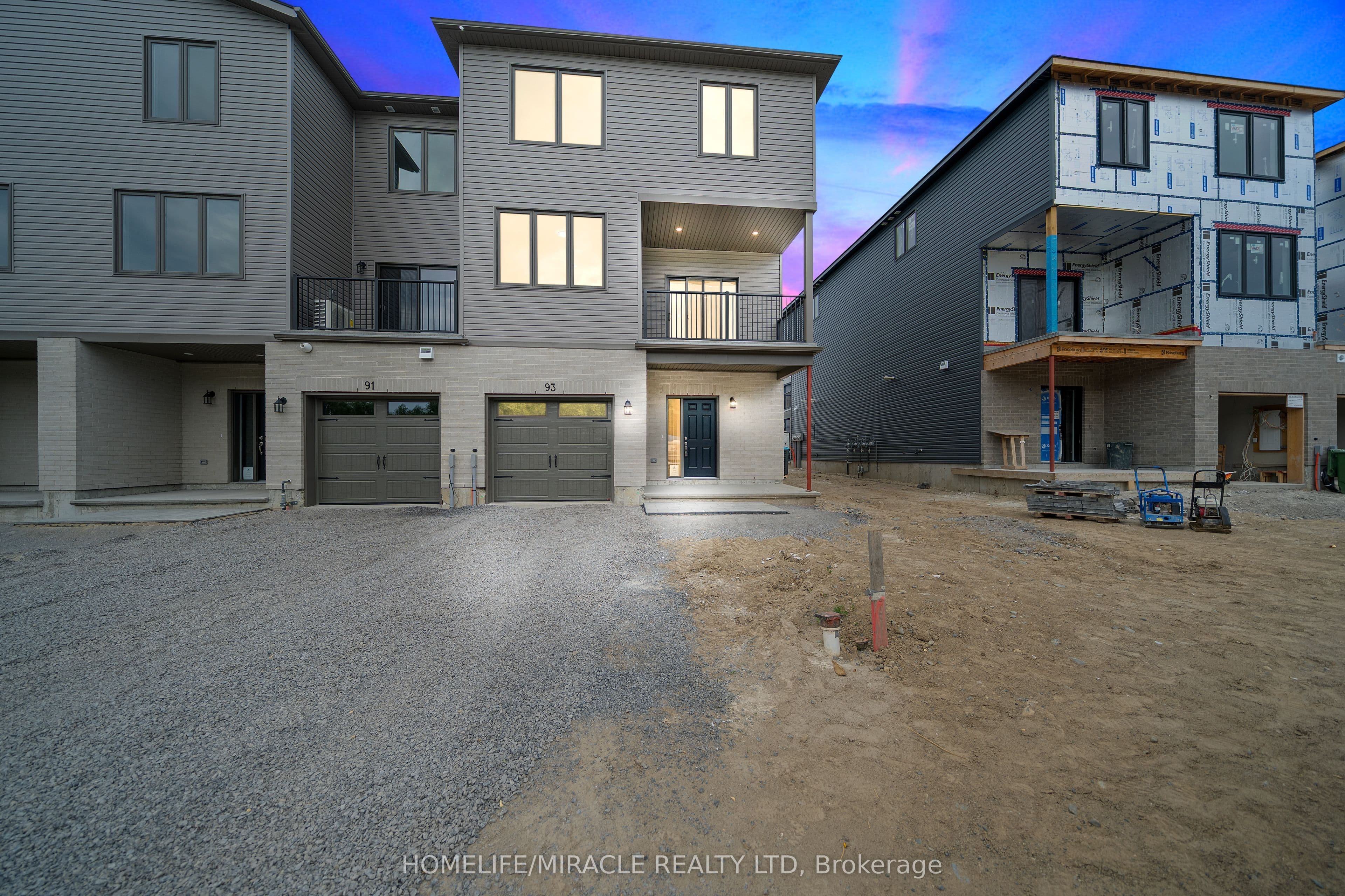 93 Buchanan Avenue — featured photograph