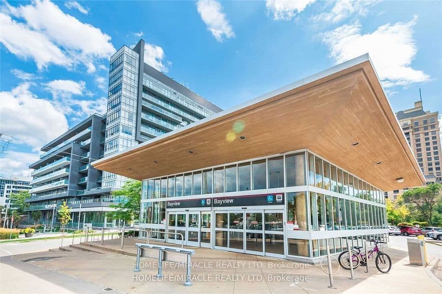 7 Kenaston Gardens #201 — featured photograph
