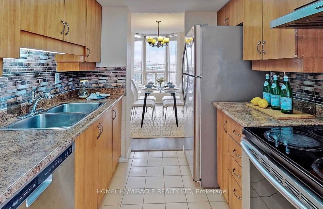 20 Cherrytree Drive #409 — photograph 2