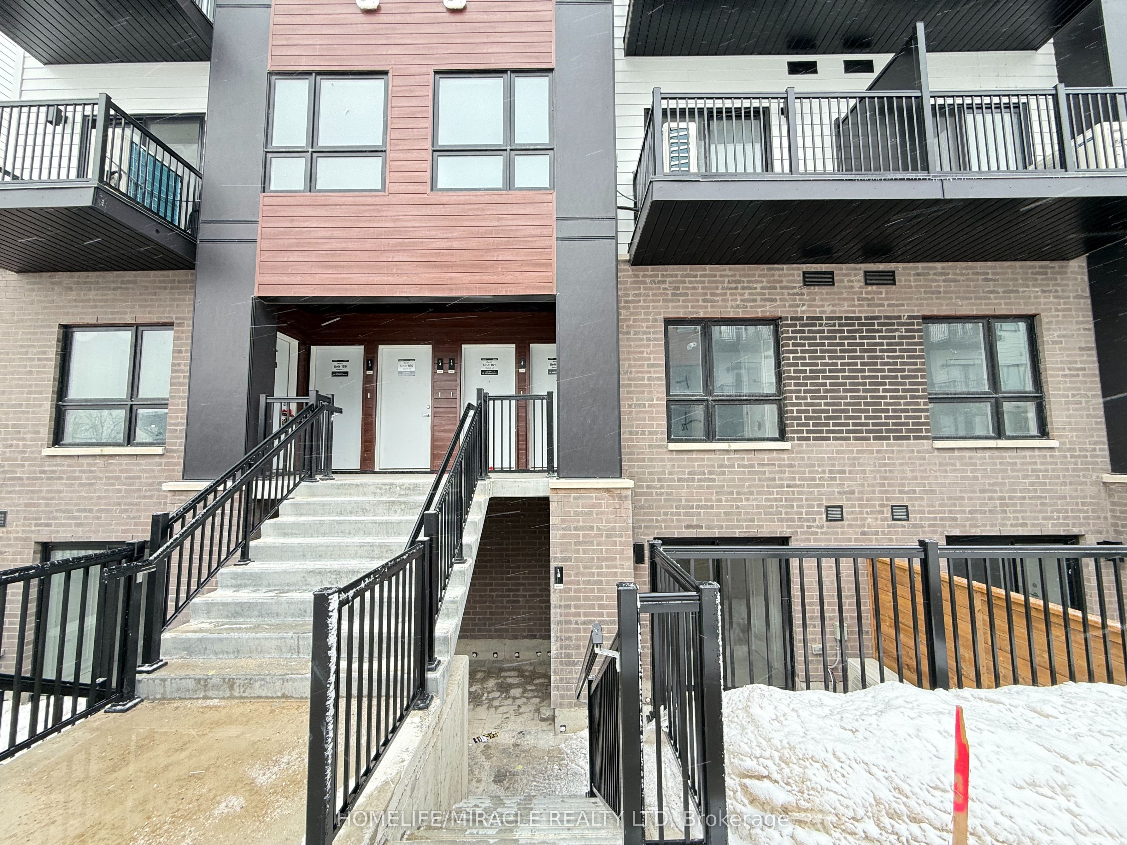40 Palace Street #L8 — photograph 2