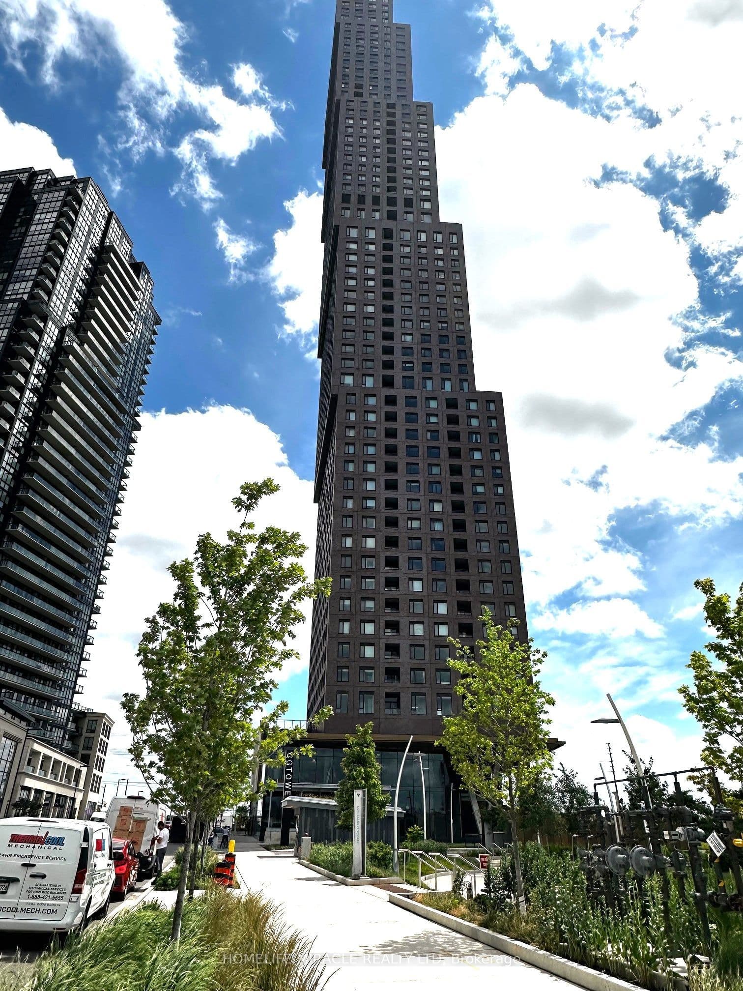 2920 Highway 7 #3009, Vaughan