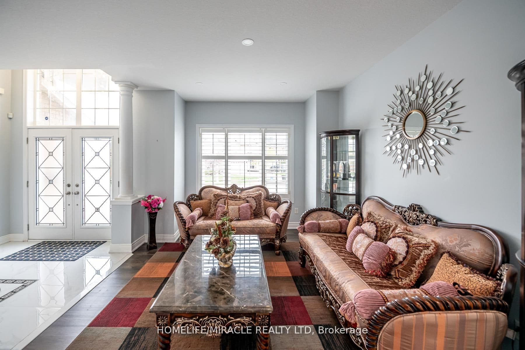 267 Penny Lane — photograph 5