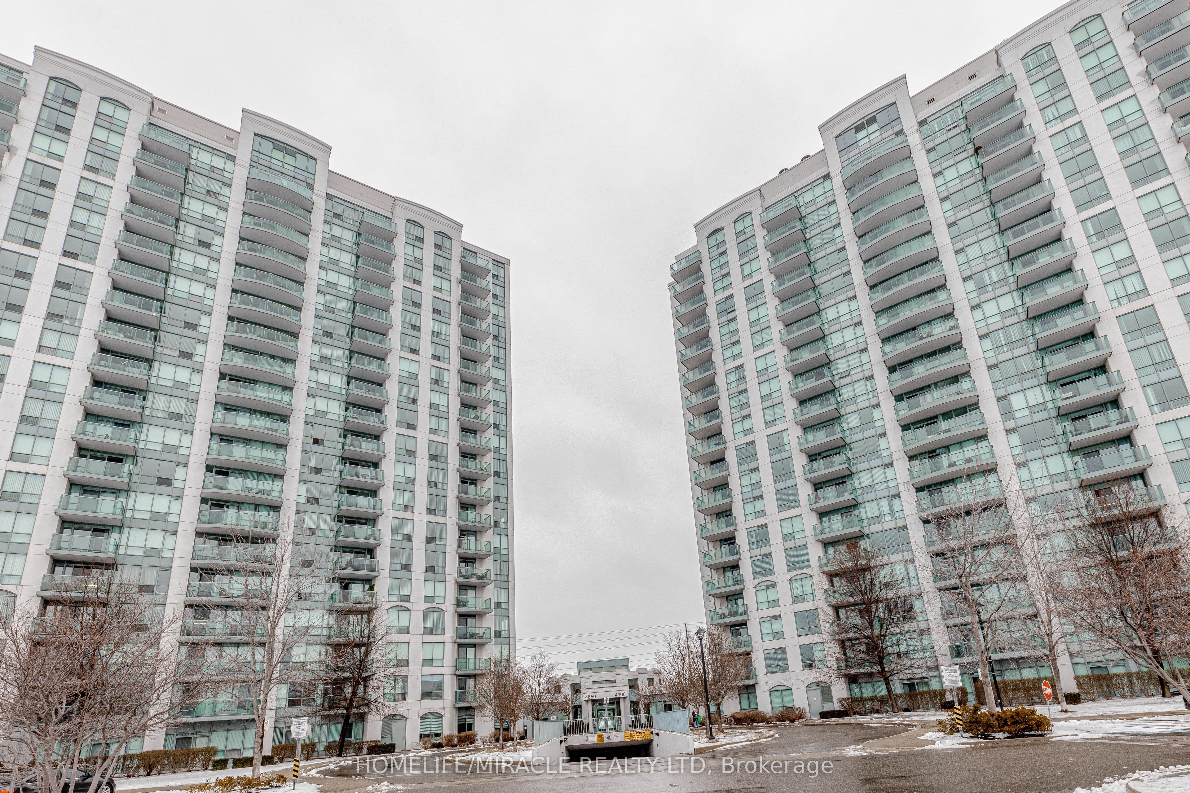 4850 Glen Erin Drive #1403 — photograph 2