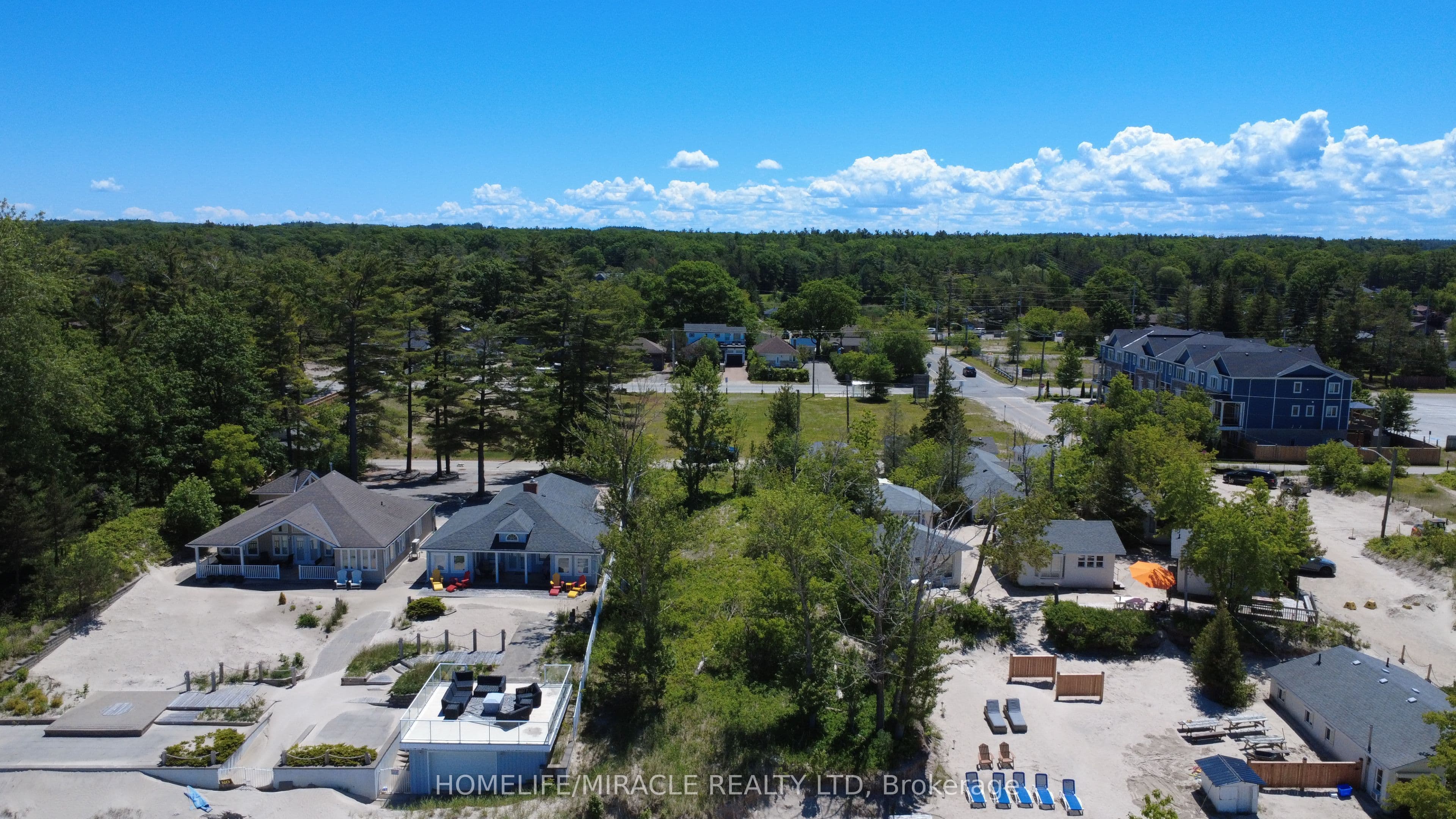 316 Shore Lane — photograph 4
