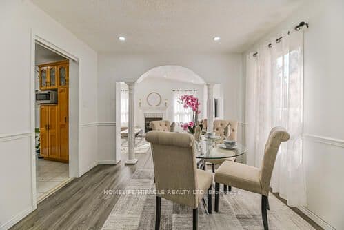36 Letty Avenue — photograph 4