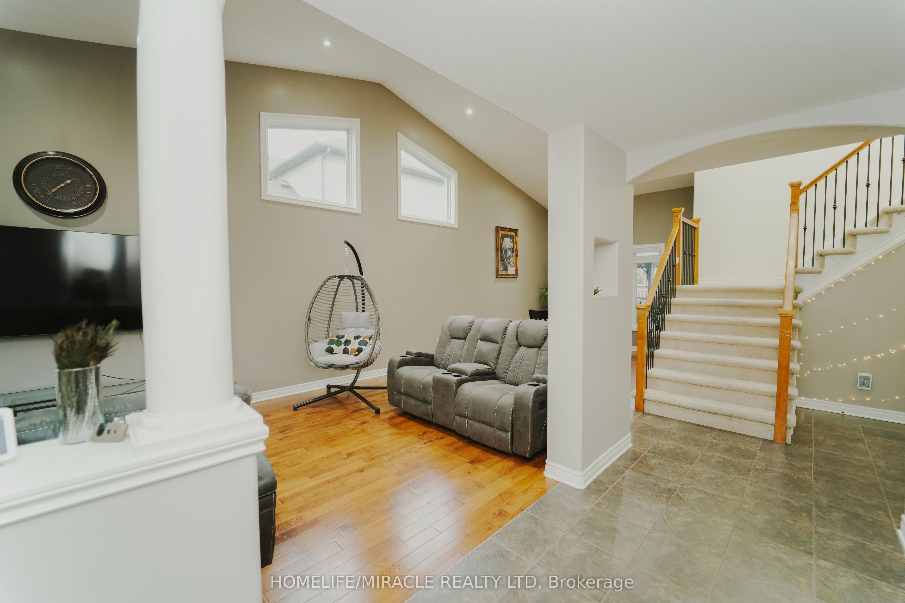6978 Shannon Drive — photograph 4