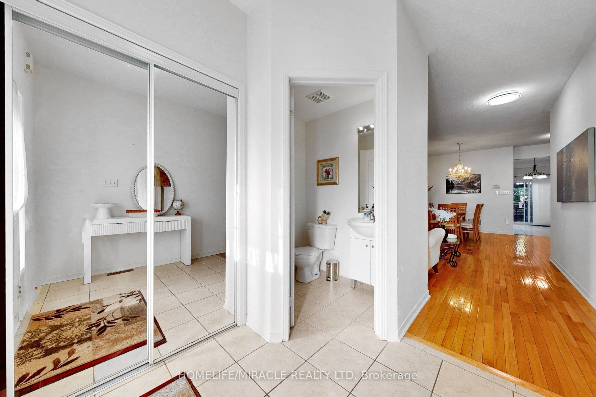 3852 Brinwood Gate — photograph 4
