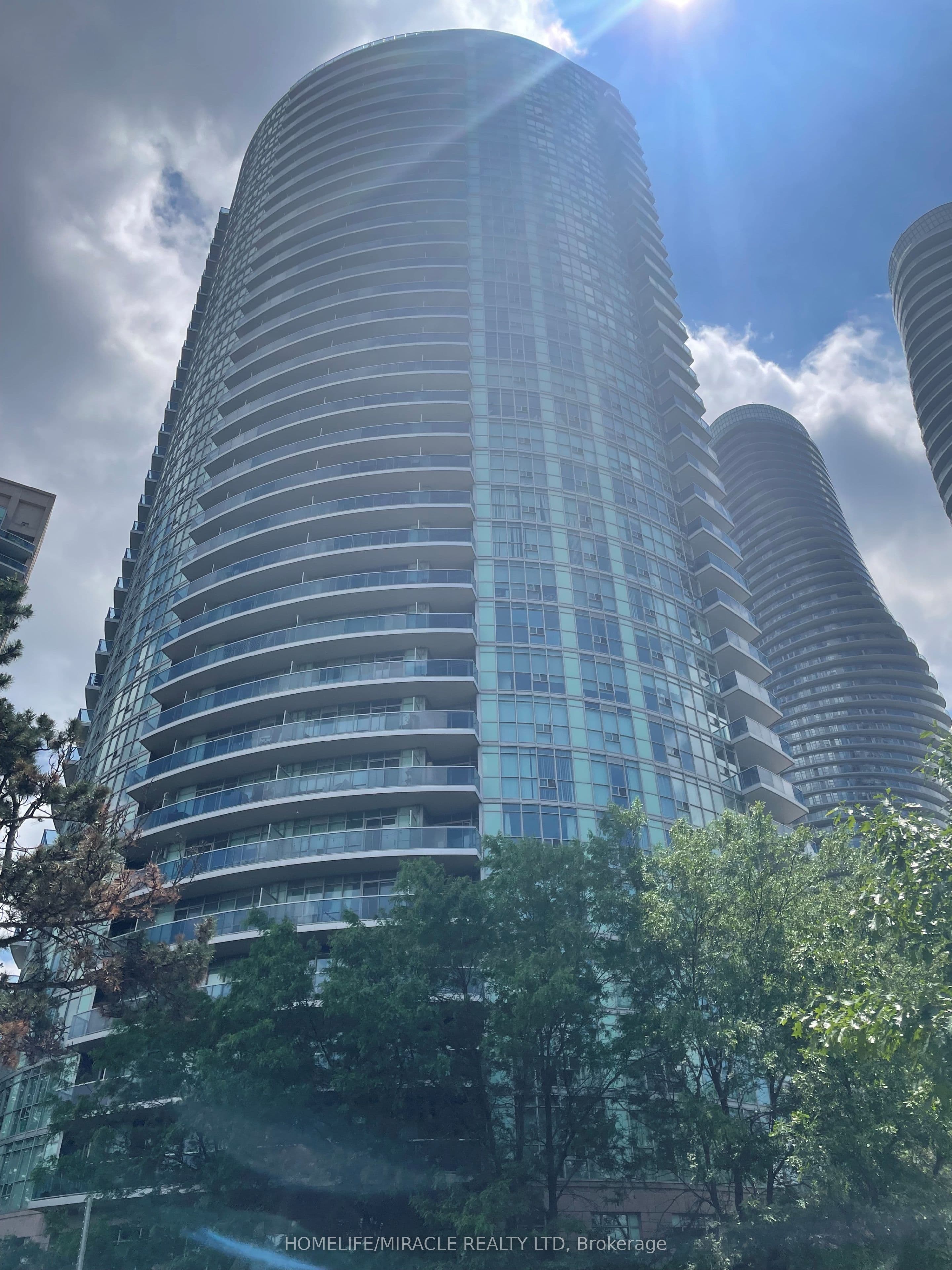 80 absolute Avenue #1502 — featured photograph
