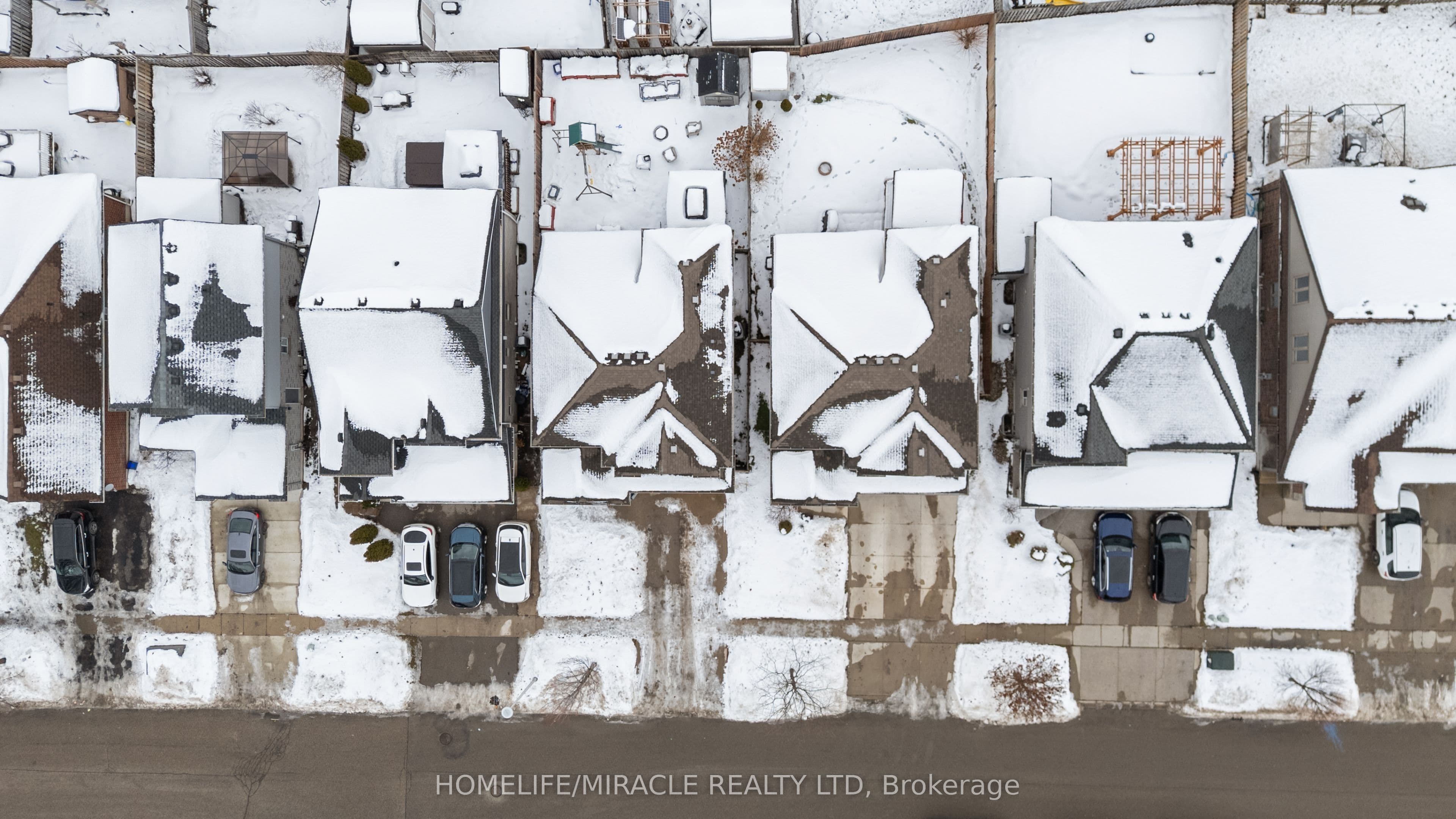 589 Sales Drive — photograph 3