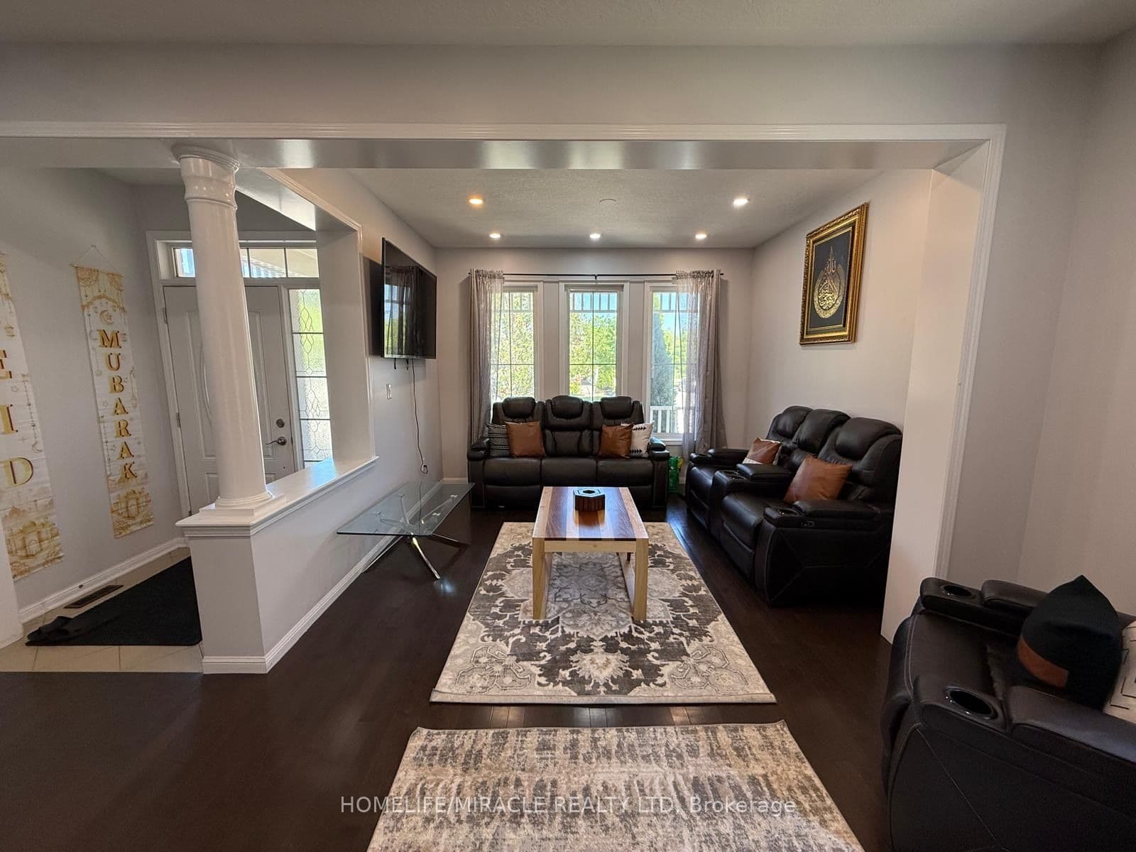 23 Dalton Drive — photograph 2