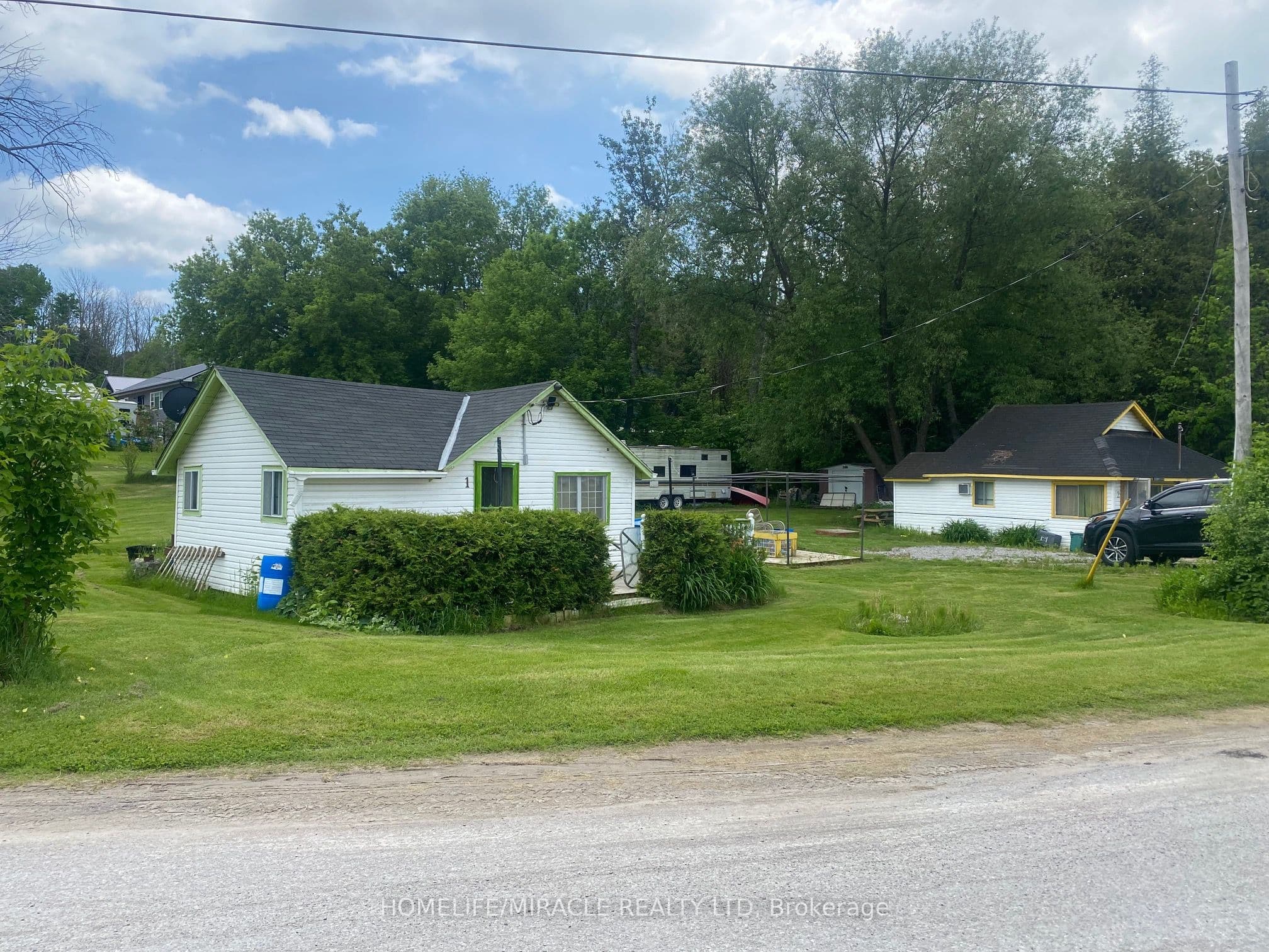 211 Dunnette Landing Road #1 & 2 — featured photograph