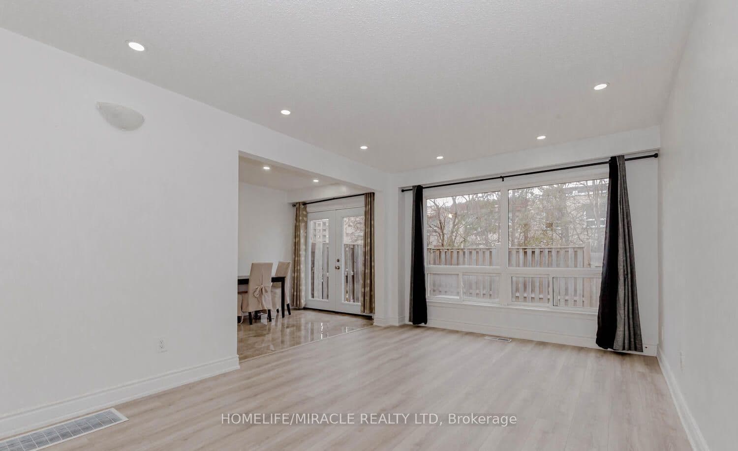 7500 Goreway Drive #56, Mississauga