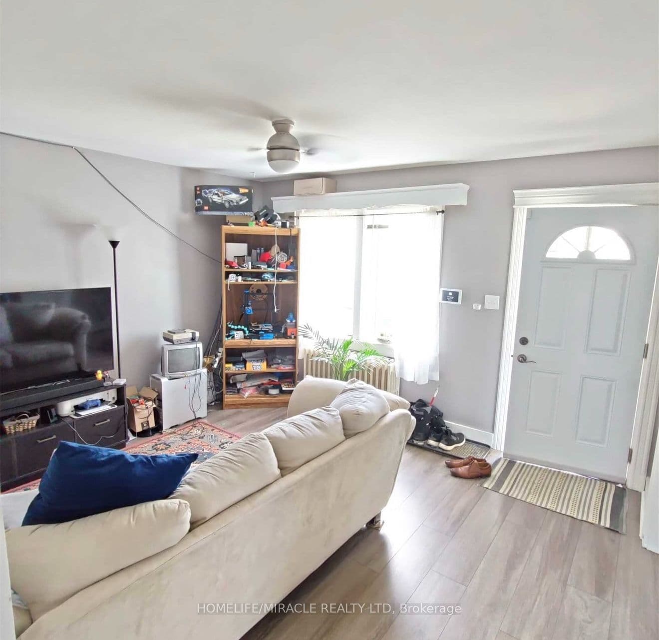 297 Morris Street — photograph 5