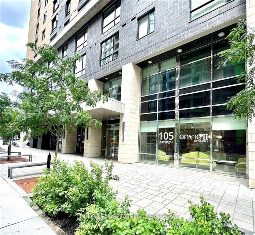 105 Champagne Avenue #1610 — photograph 3