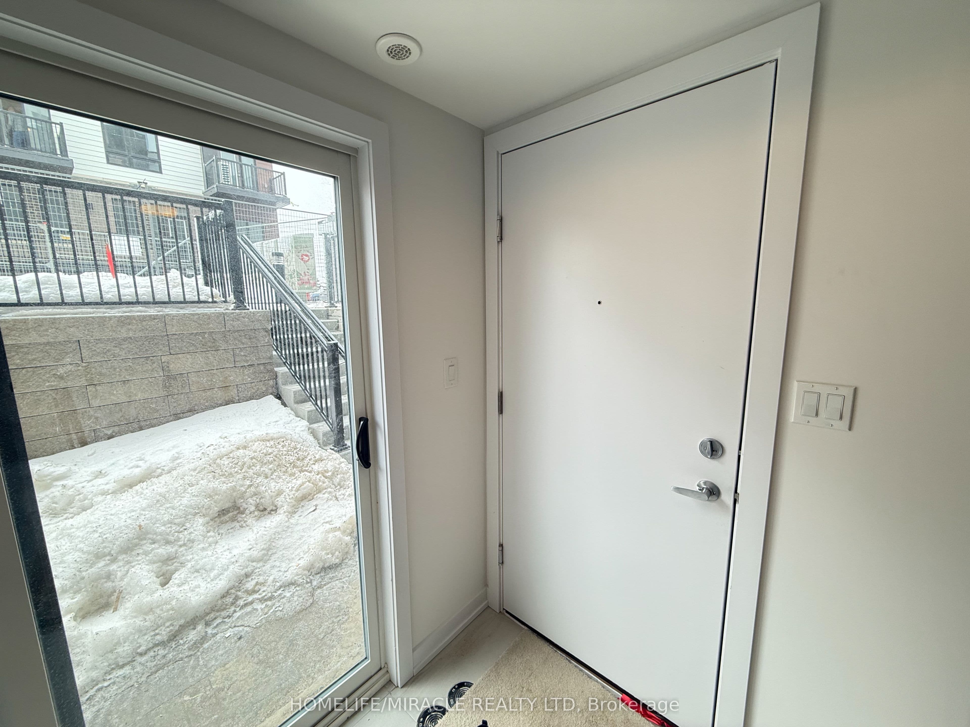 40 Palace Street #L8 — photograph 5