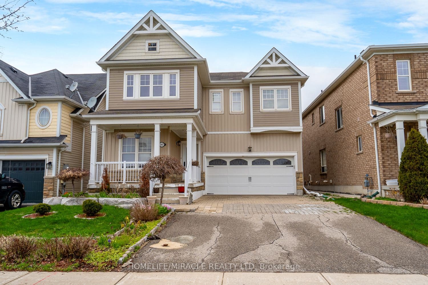 547 Wansbrough Way — featured photograph