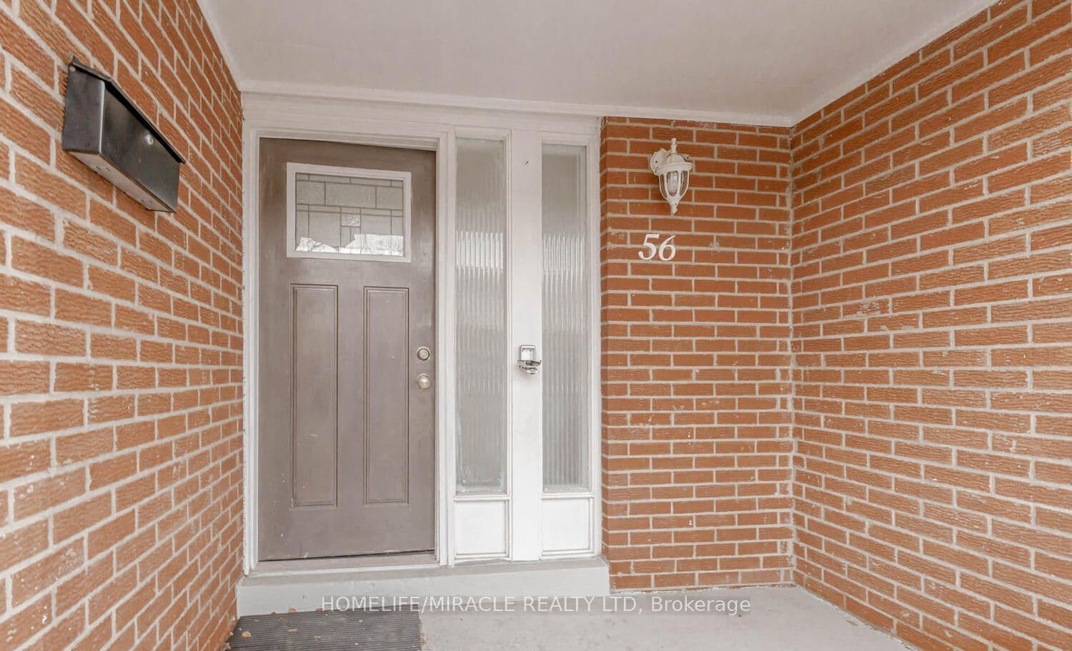 7500 Goreway Drive #56 — photograph 2