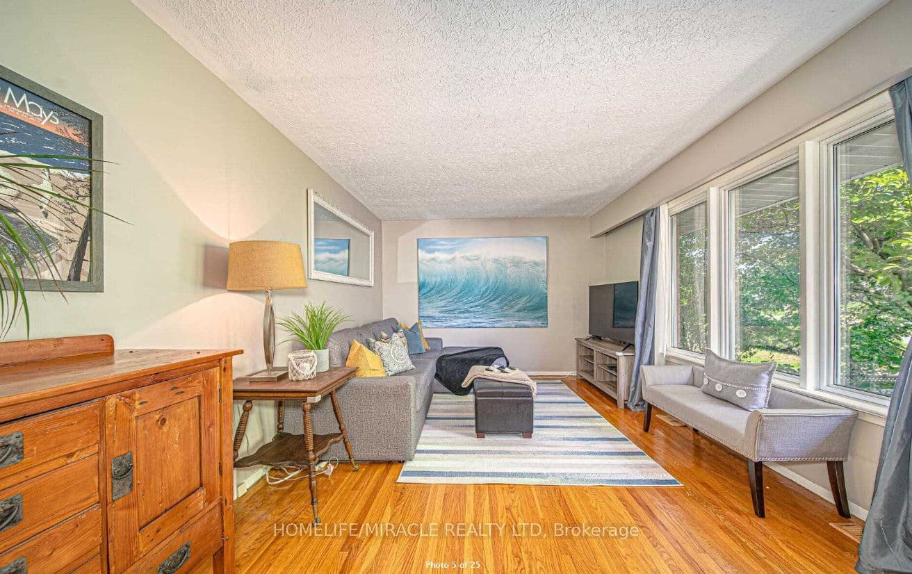 454 Stevenson Road — photograph 4