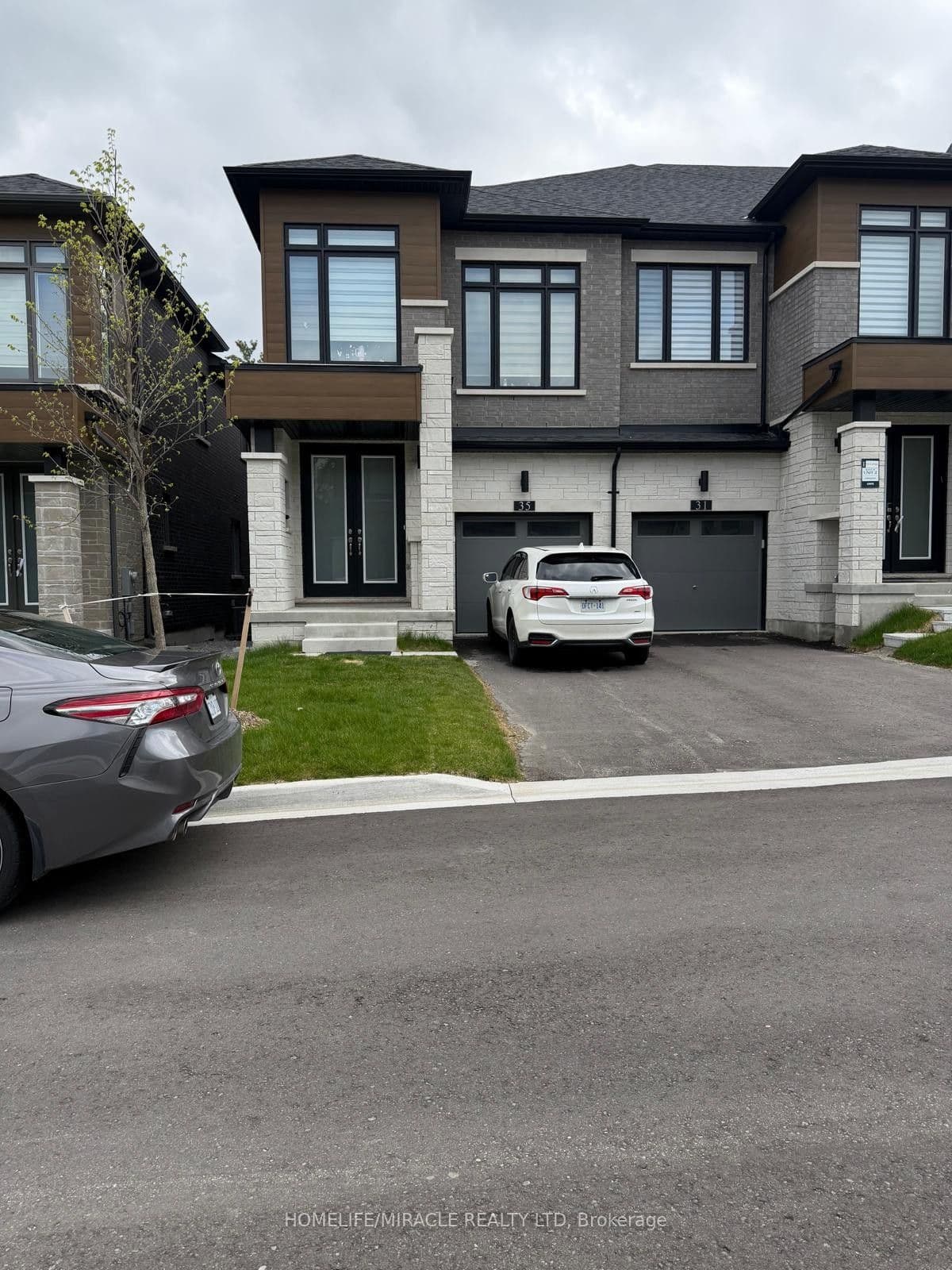 35 Rumi Court — featured photograph