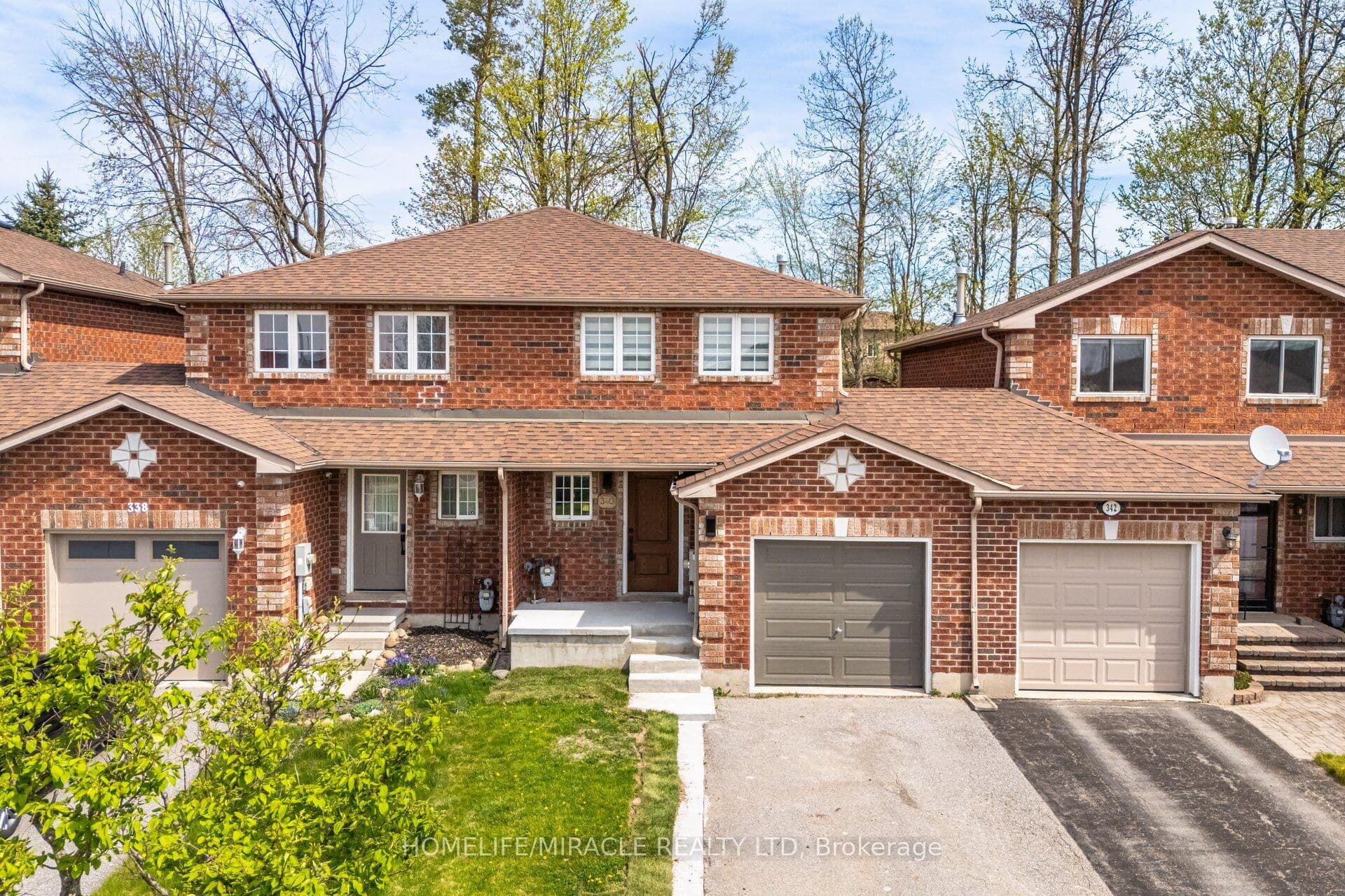 340 Dunsmore Lane — photograph 2
