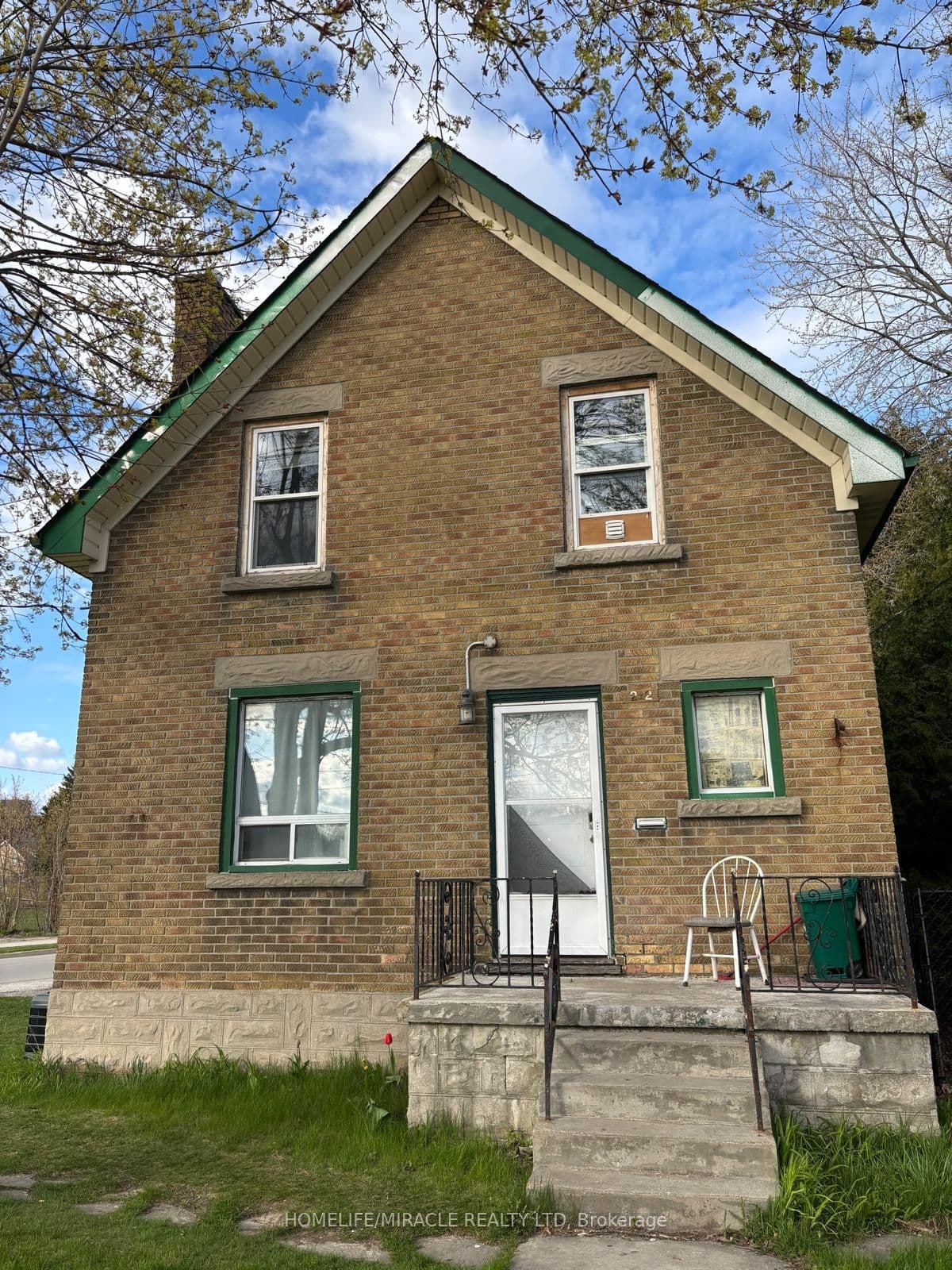 22 WEBER Street, Waterloo