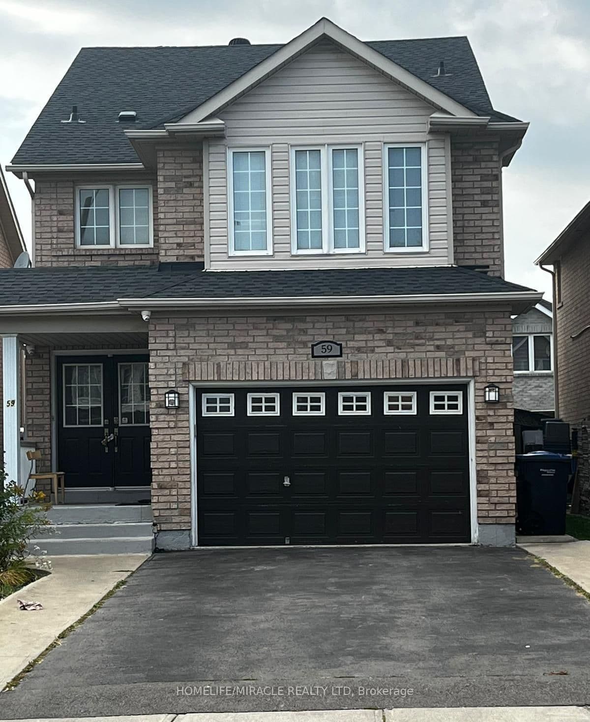 59 Rollingwood Drive — photograph 2