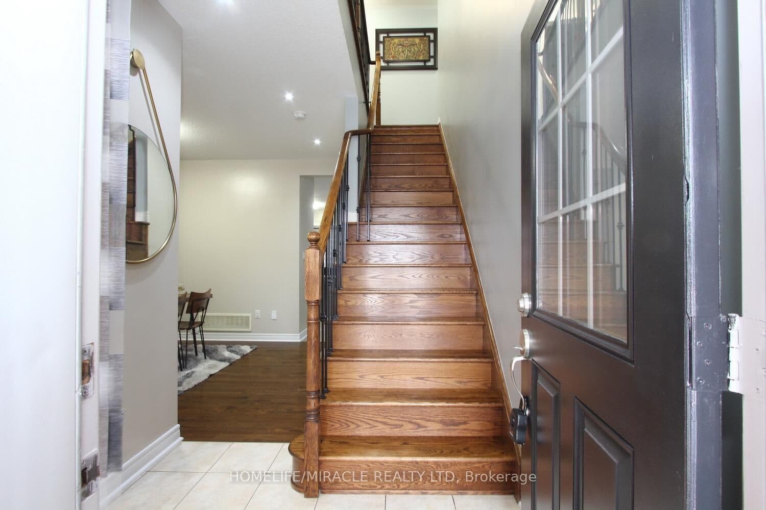 11 Bluffmeadow Street — photograph 2