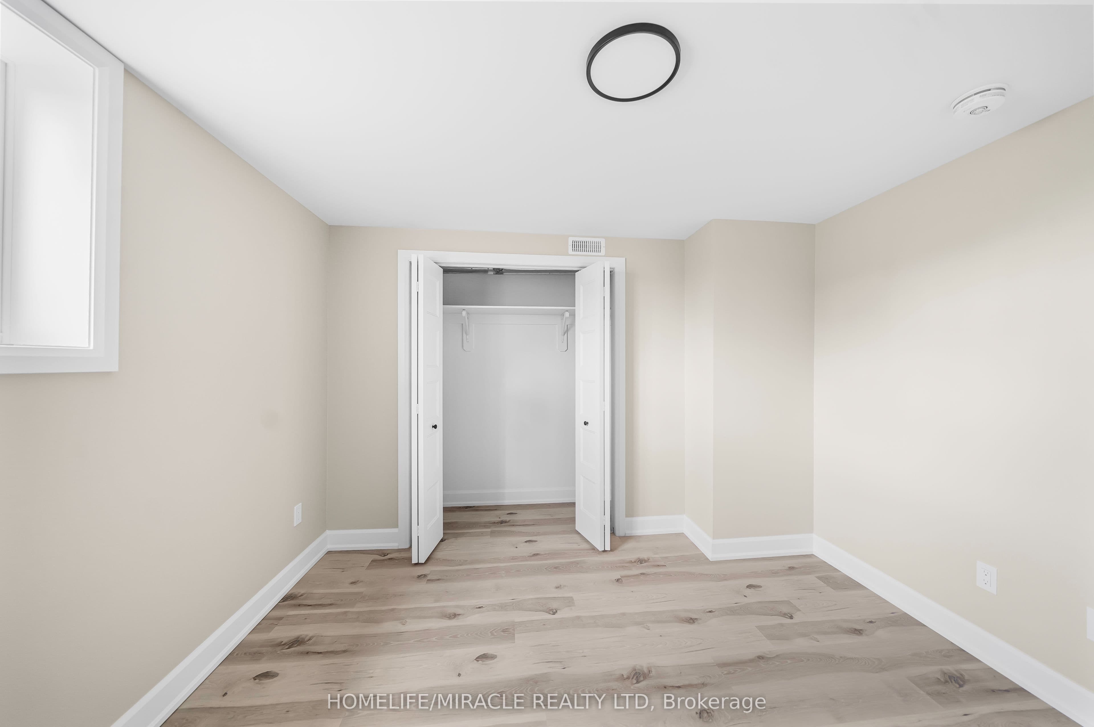 23 A Portland Drive #BSMT — photograph 4