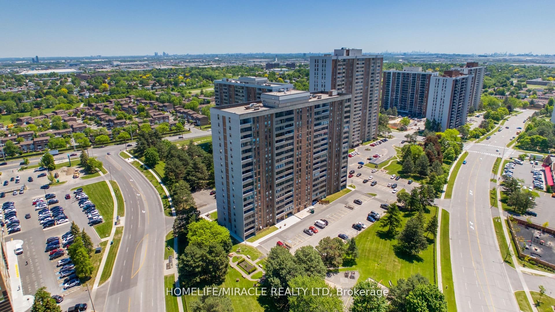 15 Kensington Road #907 — photograph 4