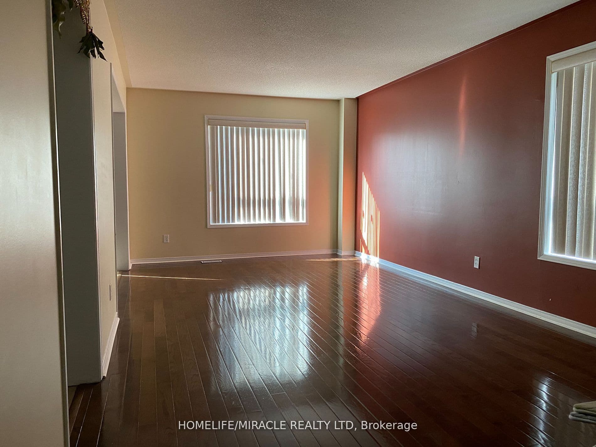 7419 Magistrate Terrace — photograph 2